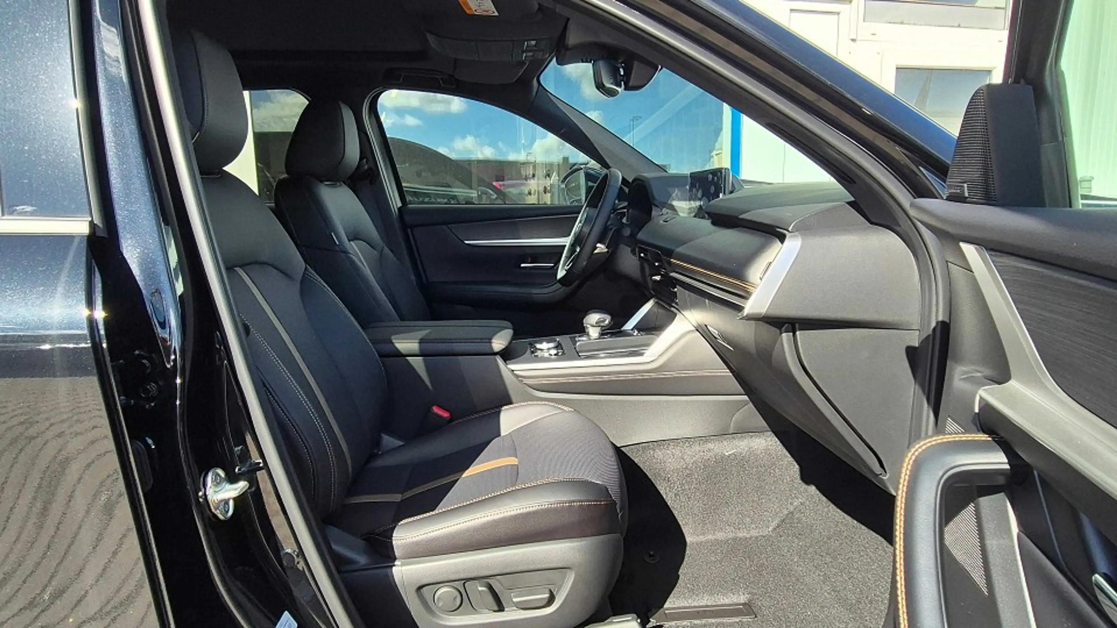 Mazda CX-60 3.3L e-SKYACTIV D 254ps 8AT AWD Homura Plus BLOP — photo 4