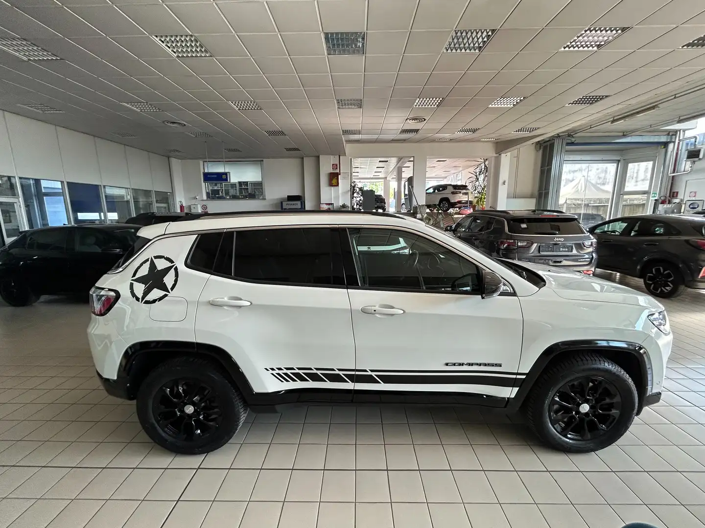 Jeep Compass Compass 1.3 turbo t4 phev Star Edition 4xe at6 Bianco - 2