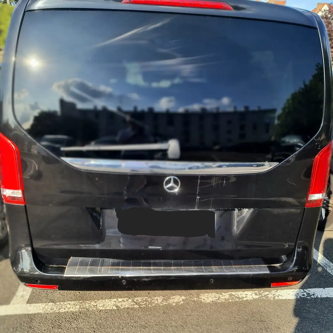 Mercedes-Benz V - 2