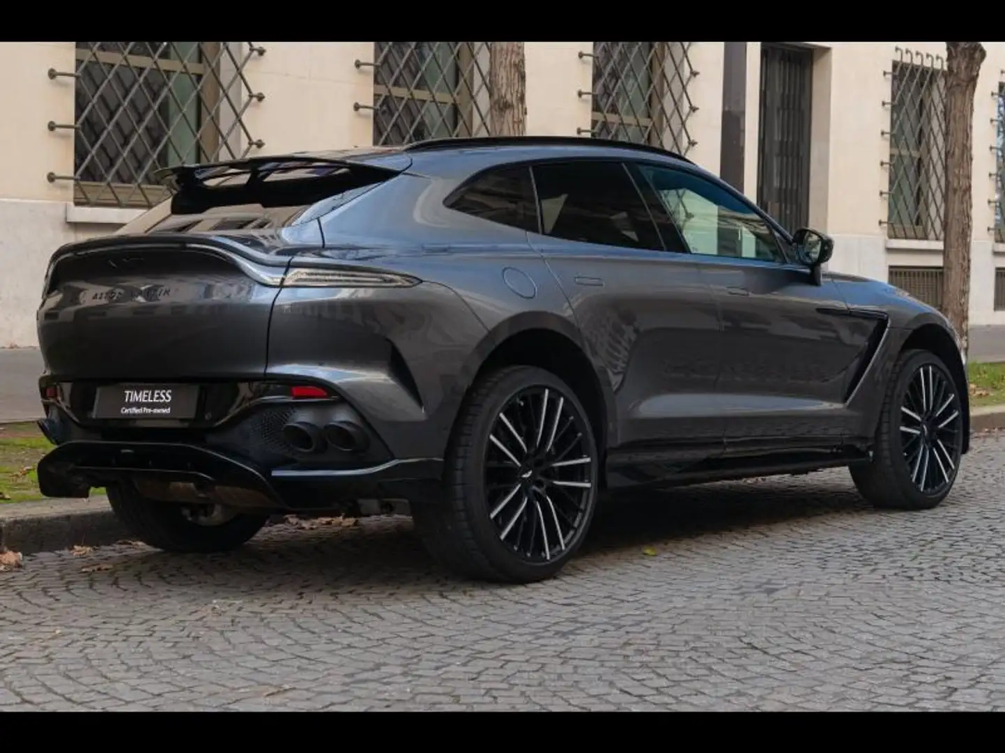 Aston Martin DBX 4.0 V8 biturbo 707ch BVA9 Grau - 2