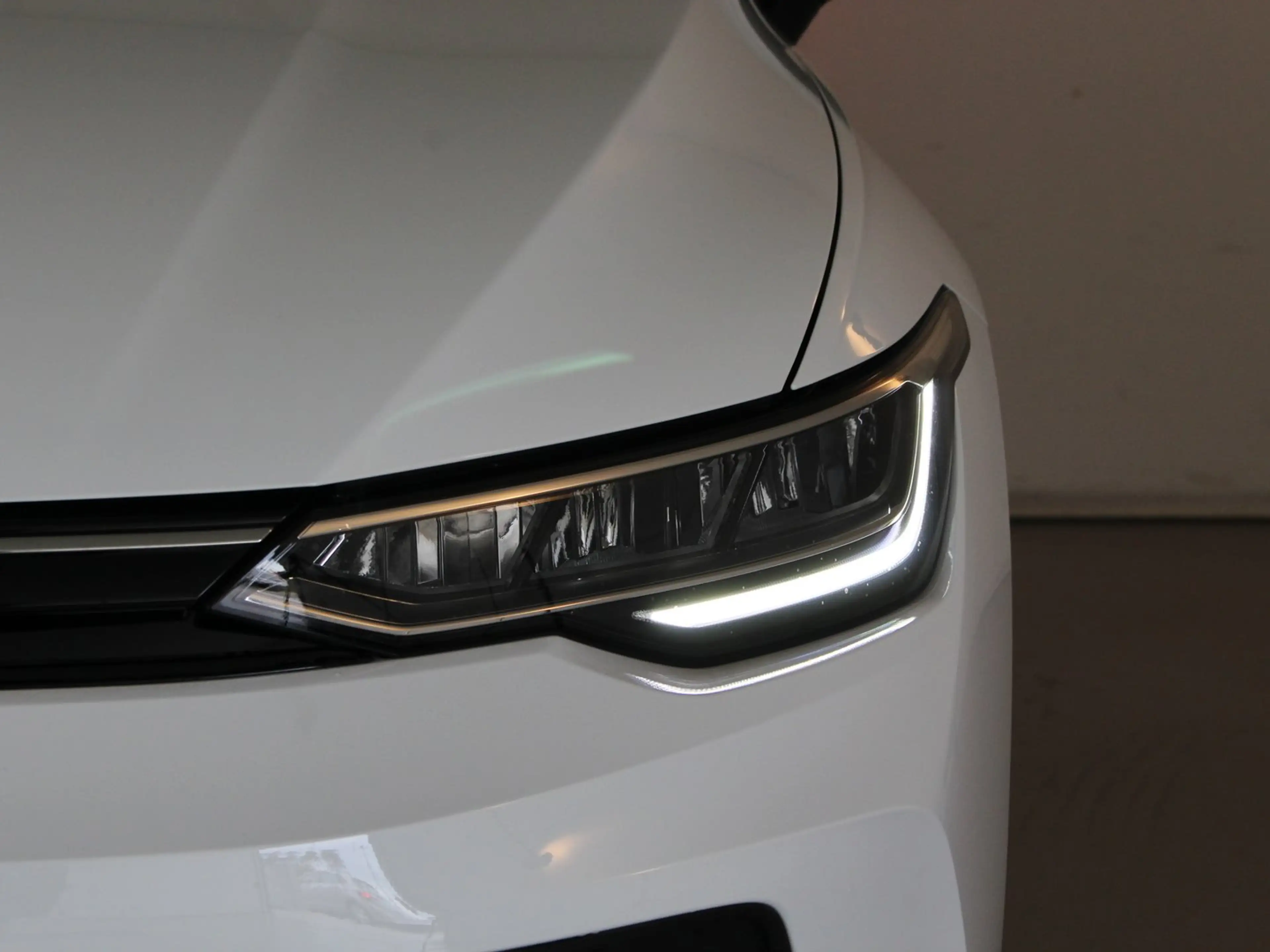 Volkswagen Golf Rabbit TSI — photo 12