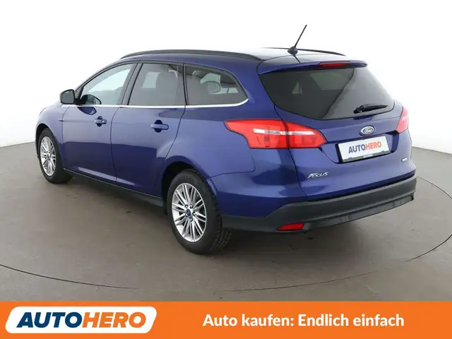 Ford Focus view 4