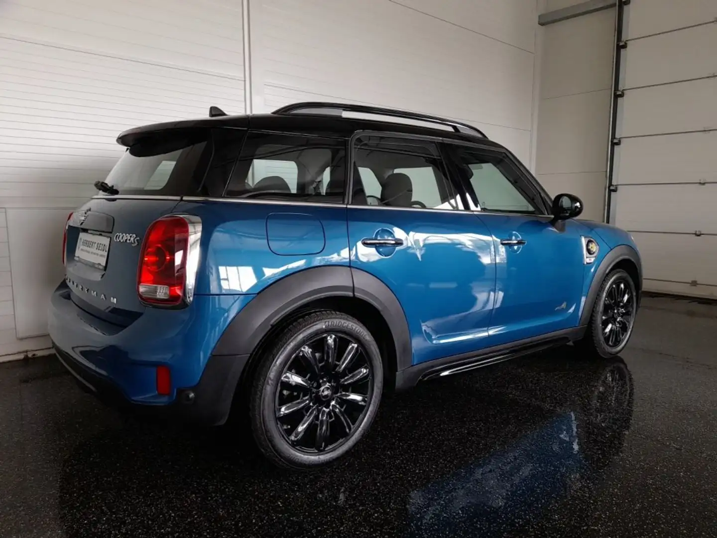 MINI Countryman SE All4 Countryman 4x4 PHEV Aut. *18 ZOLL / VOLL LED / NAVI / HEAD-UP / TEILLEDER / DRIVING ASS. / KEYLESS* Blau - 2