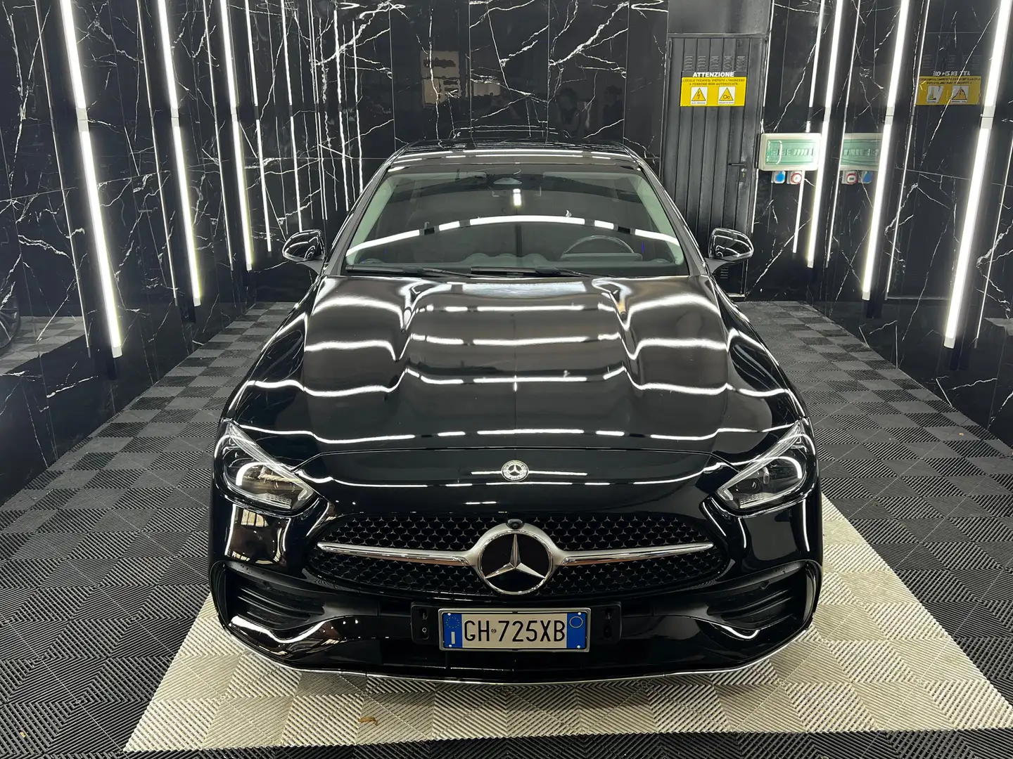 Mercedes-Benz C 220 Classe C-W206 Berlina d mhev Premium Plus auto Nero - 2
