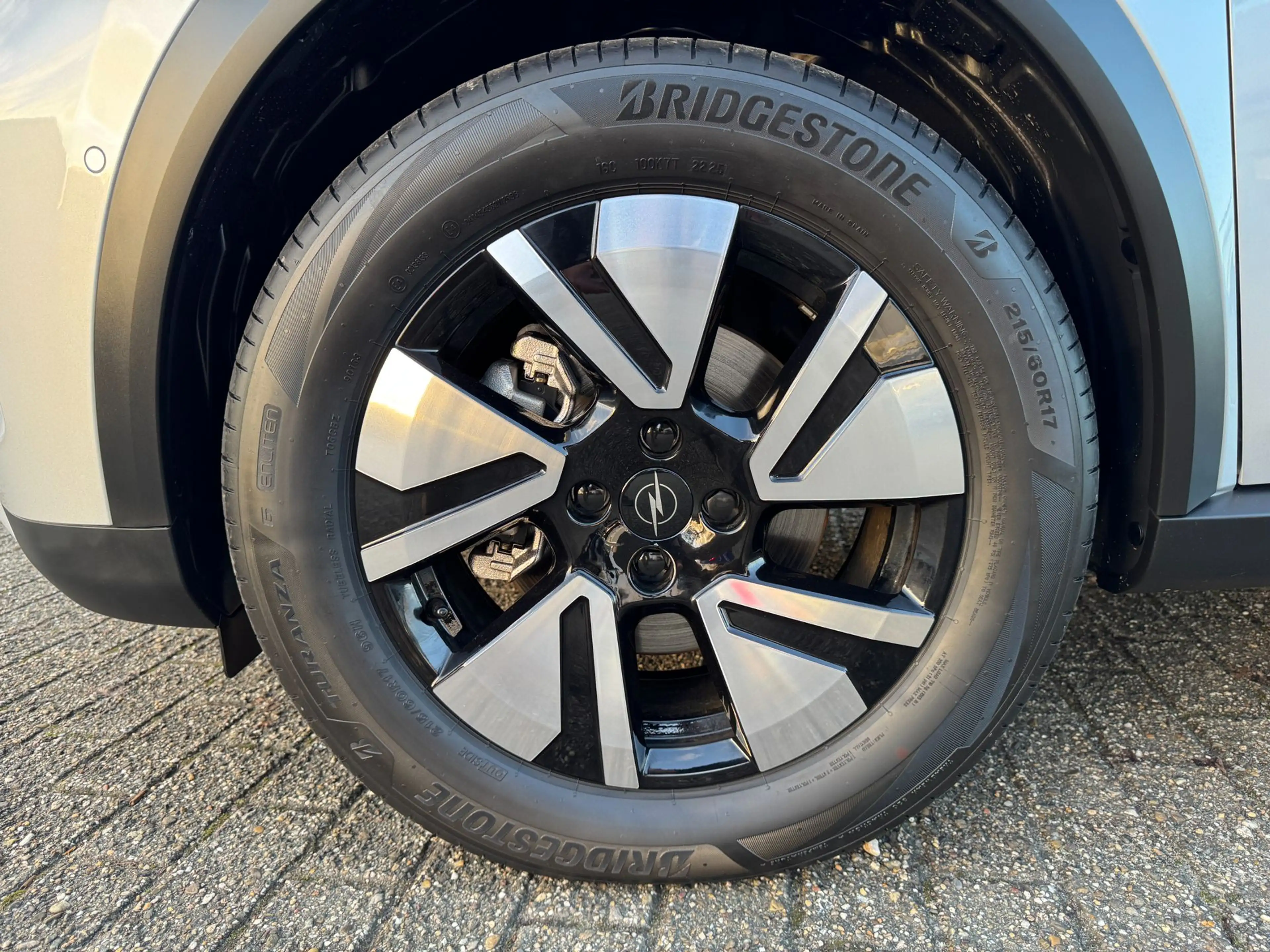 Opel Frontera GS 1.2 TURBO — photo 6
