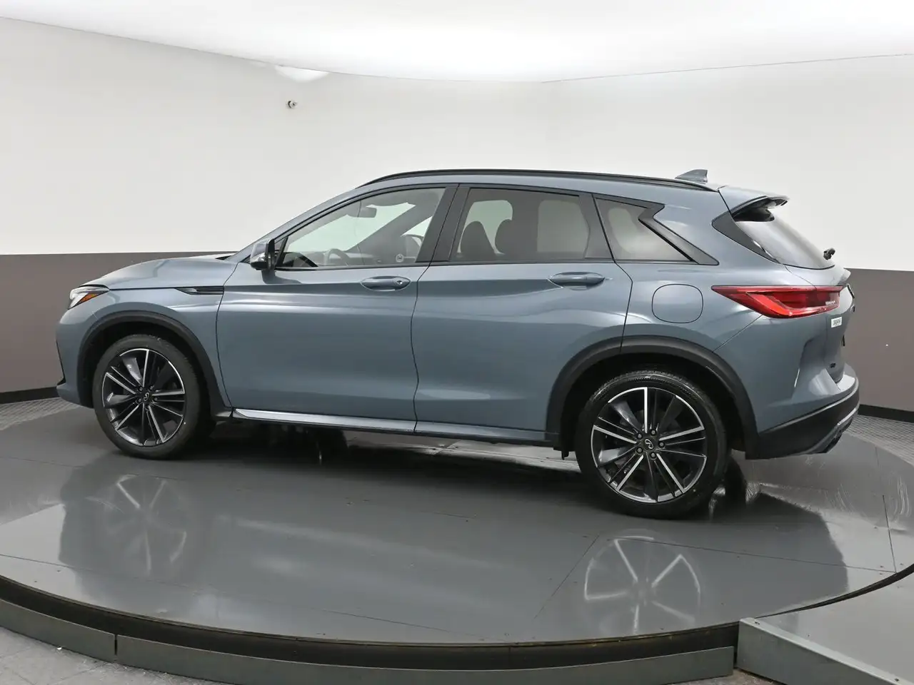Infiniti QX50 снимка Infiniti QX50