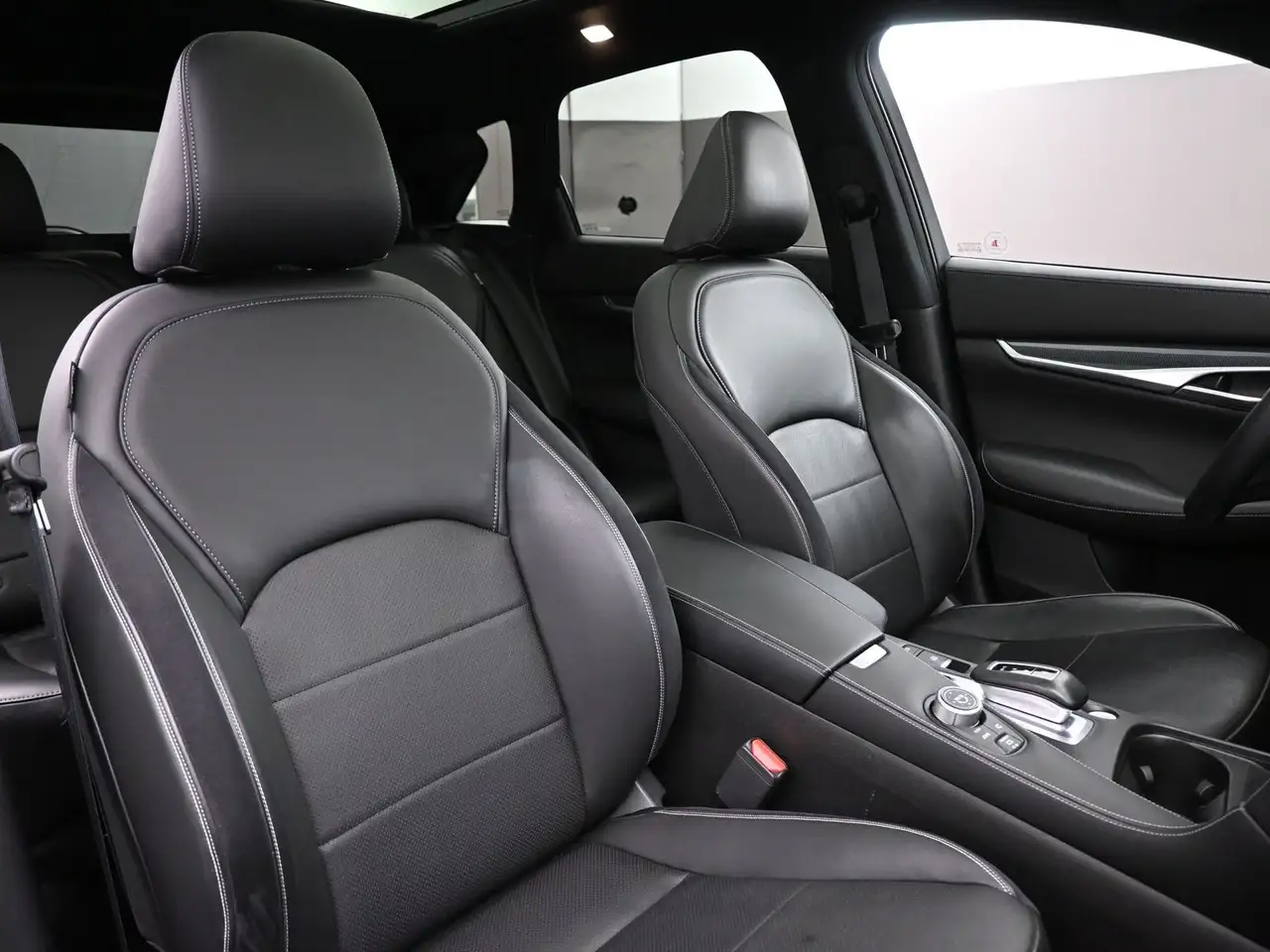 Infiniti QX50 снимка Infiniti QX50