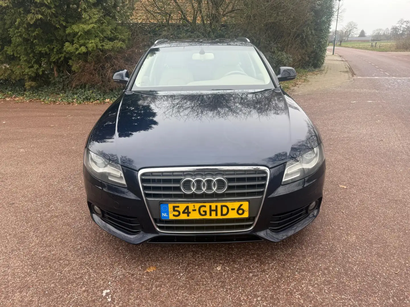 Audi A4 Avant 1.8 TFSI Pro Line Business / Navi / Pano / X Blau - 2