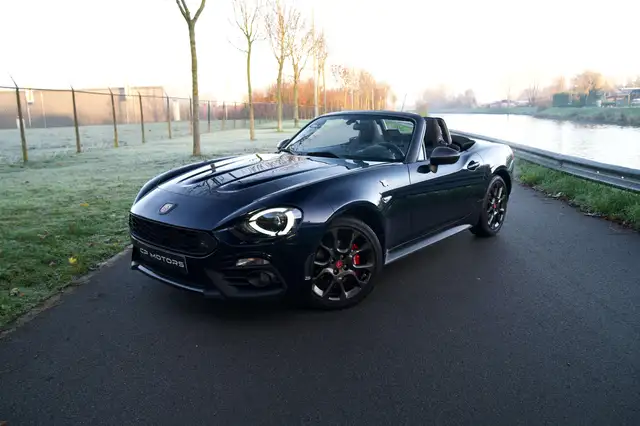 Abarth 124 Spider MONZA SPORTUITLAAT  170 PK  BOSE  CAMERA  FULL