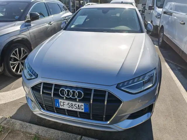 Audi A4 allroad A4 V 2019 Allroad Quattro 40 2.0 tdi mhev Business quattro 204cv s-tronic