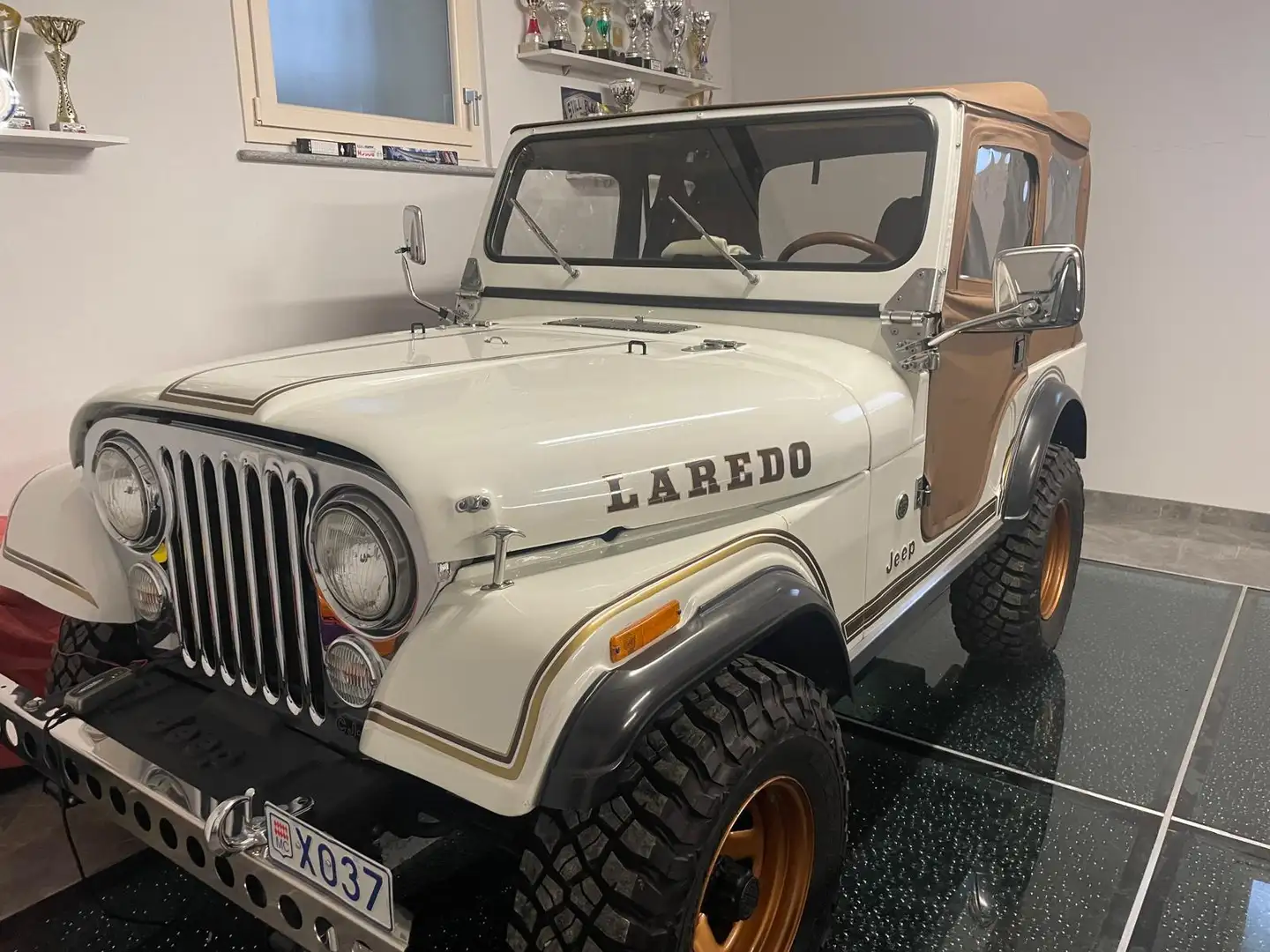 Jeep CJ-5 Alb - 1