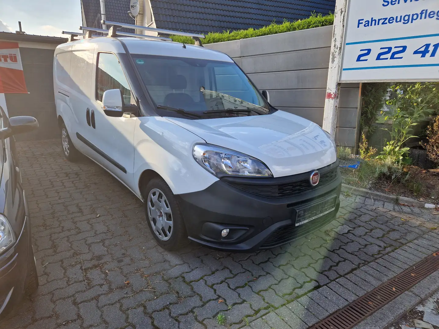 Fiat Doblo Cargo Sortimo Weiß - 1