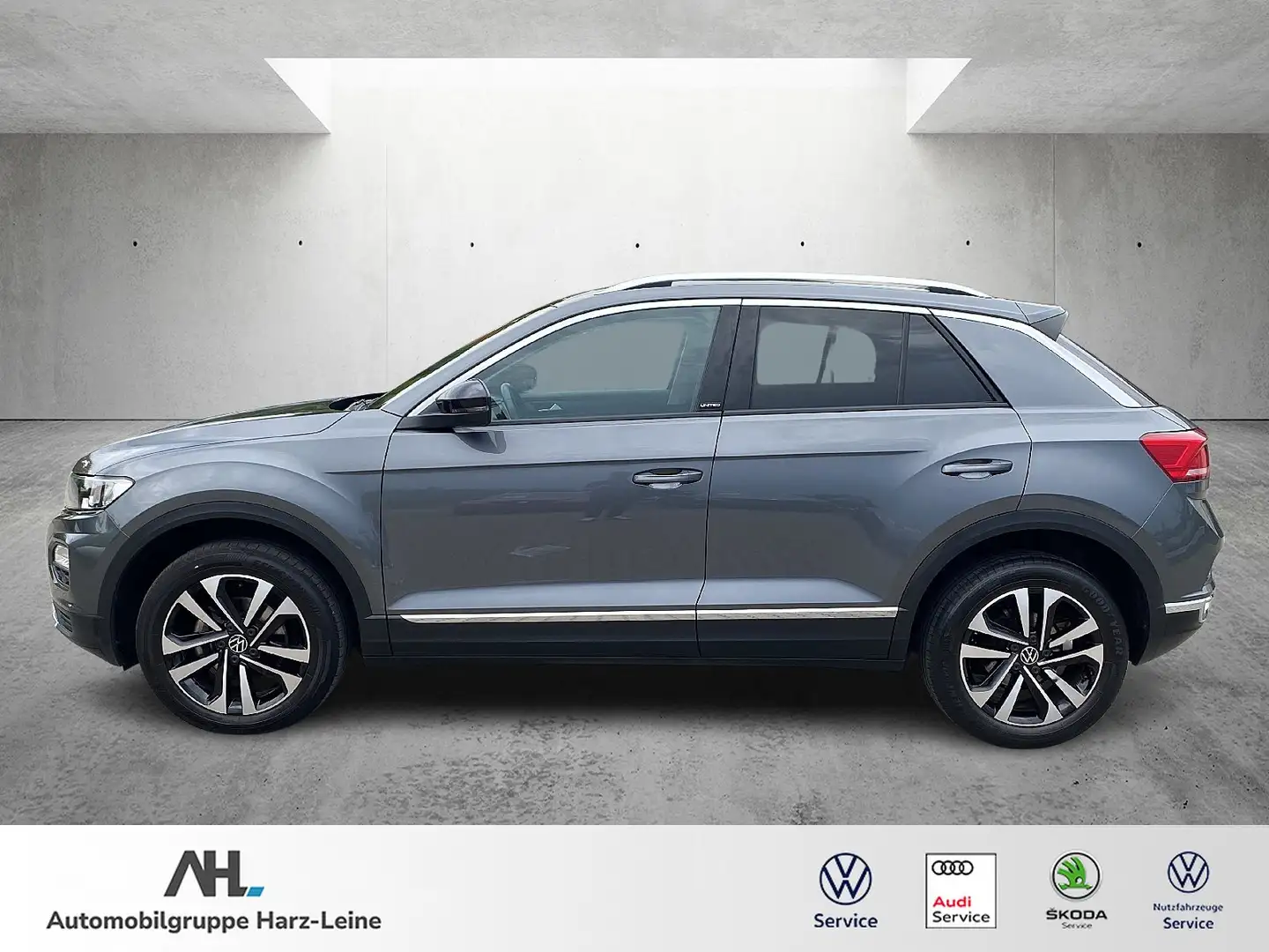 Volkswagen T-Roc 1.5 TSI "United" AHK/NAVI/PDC/App-Connect Gris - 2