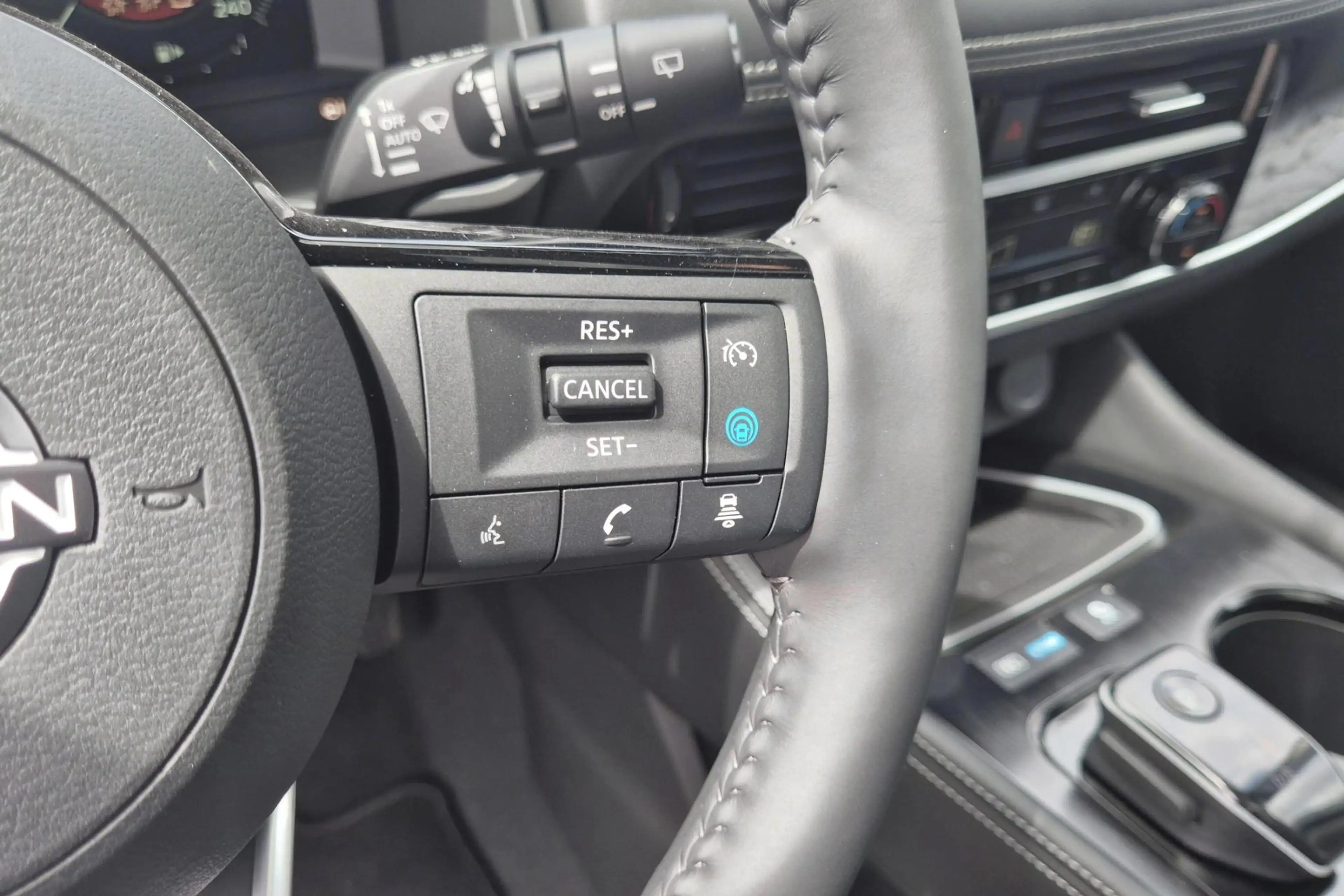 Nissan X-Trail e-POWER e-4ORCE 4WD Tekna+ 7 zit plaatsen/360 came — photo 19