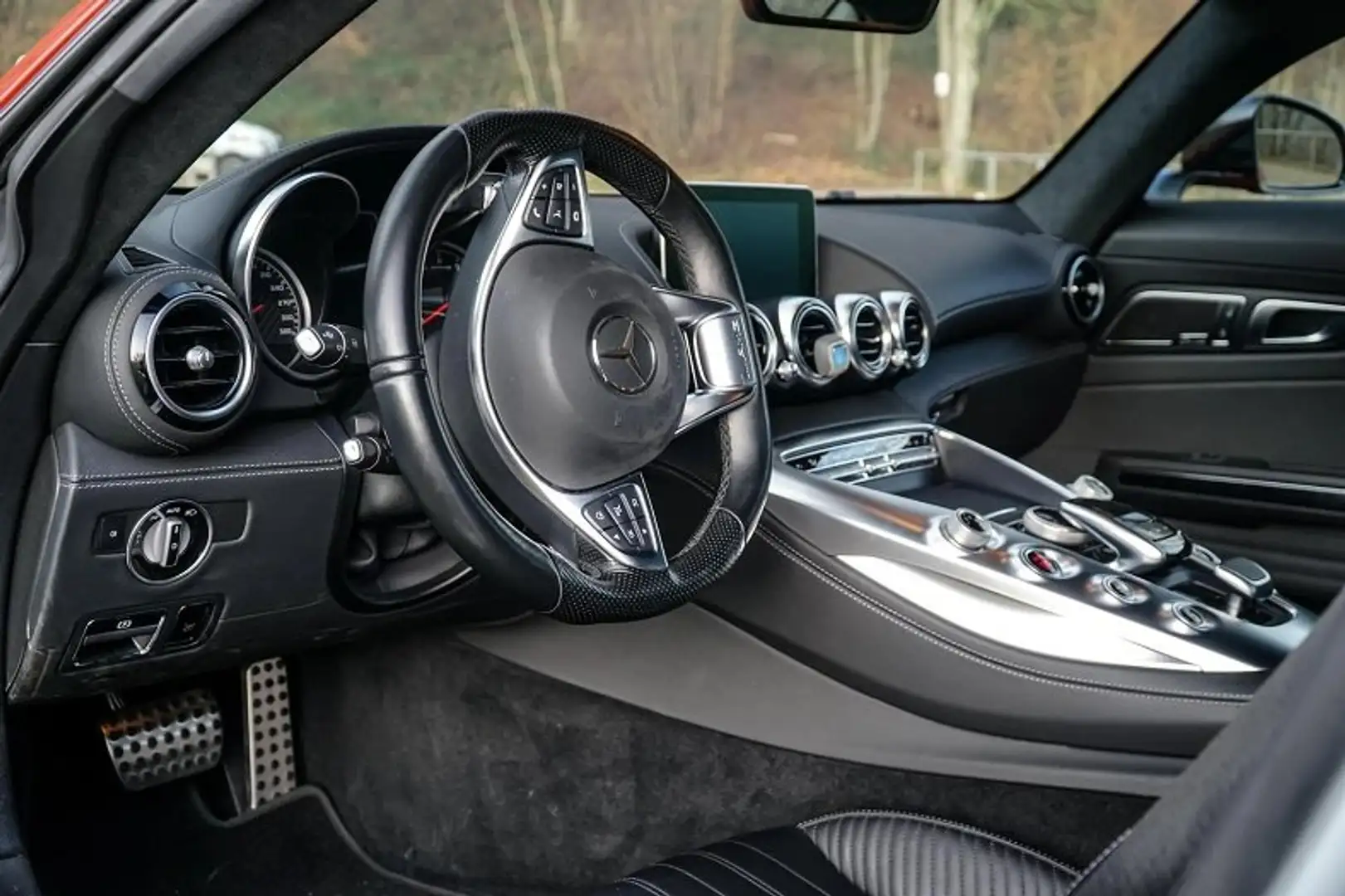 Mercedes-Benz AMG GT AMG GT Coupe AMG Speedshift 7G-DCT Rot - 2