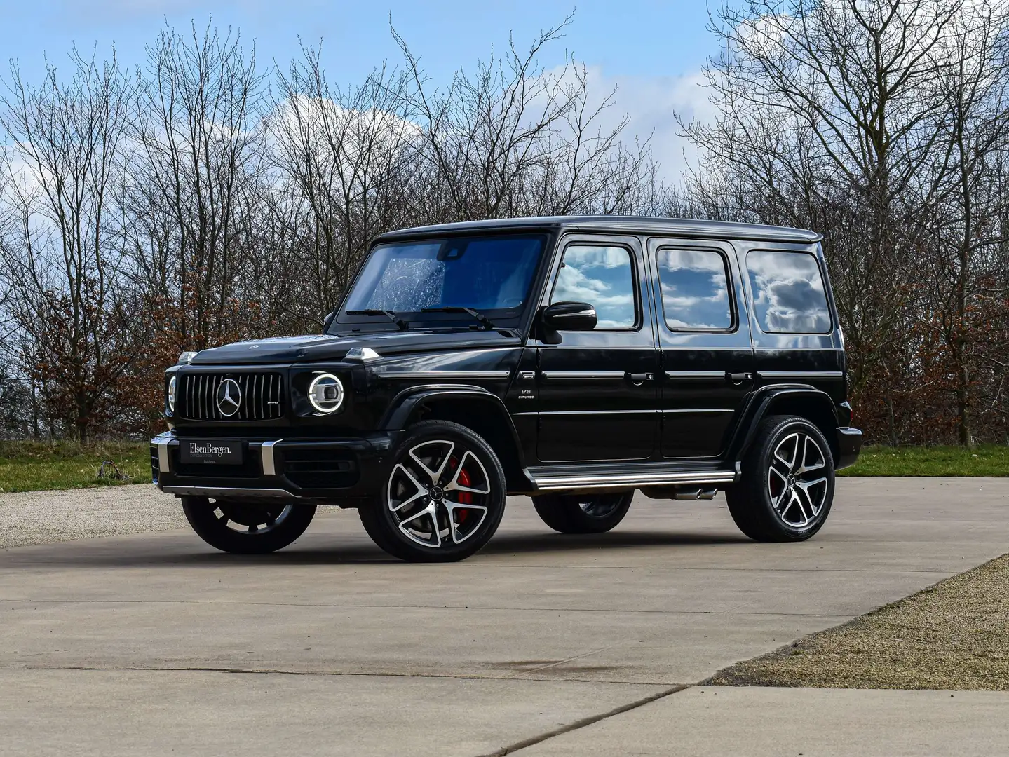 Mercedes-Benz G 63 AMG FULL / Designo / Burmester / Massage / 360 Negro - 2