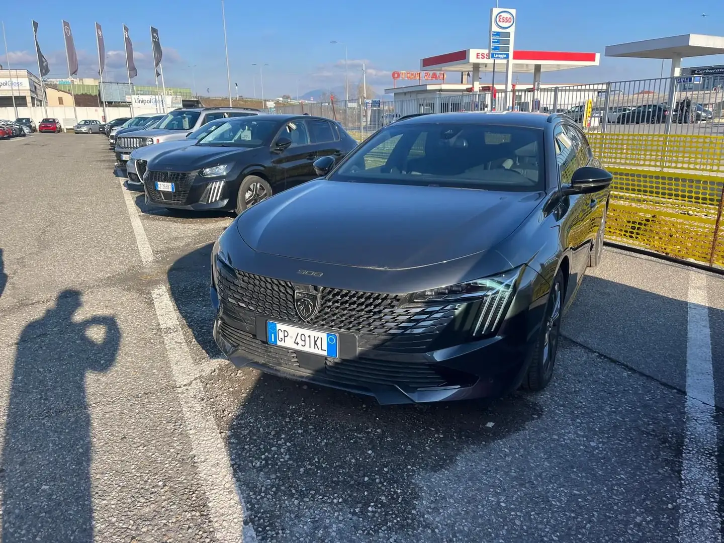 Peugeot 508 508 Plug-in Hybrid 180 e-EAT8 SW Allure Noir - 1