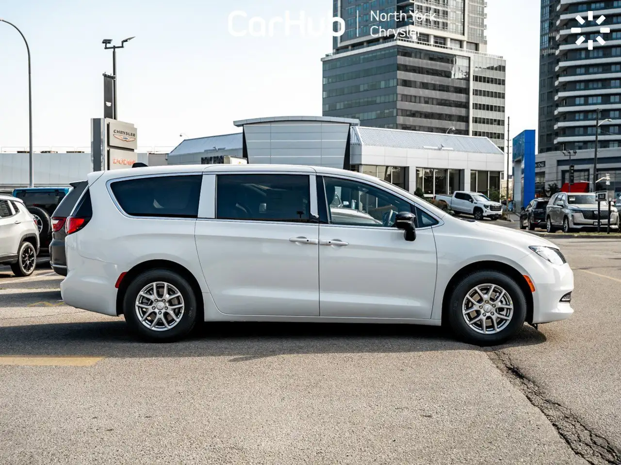 Chrysler Grand Caravan снимка Chrysler Grand Caravan