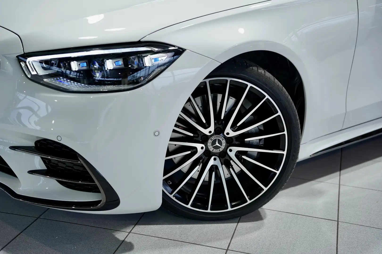 Mercedes-Benz S 580 4M L 1H *21 *Chauffeur*mtl:999€*FOND*Pano Blanc - 2