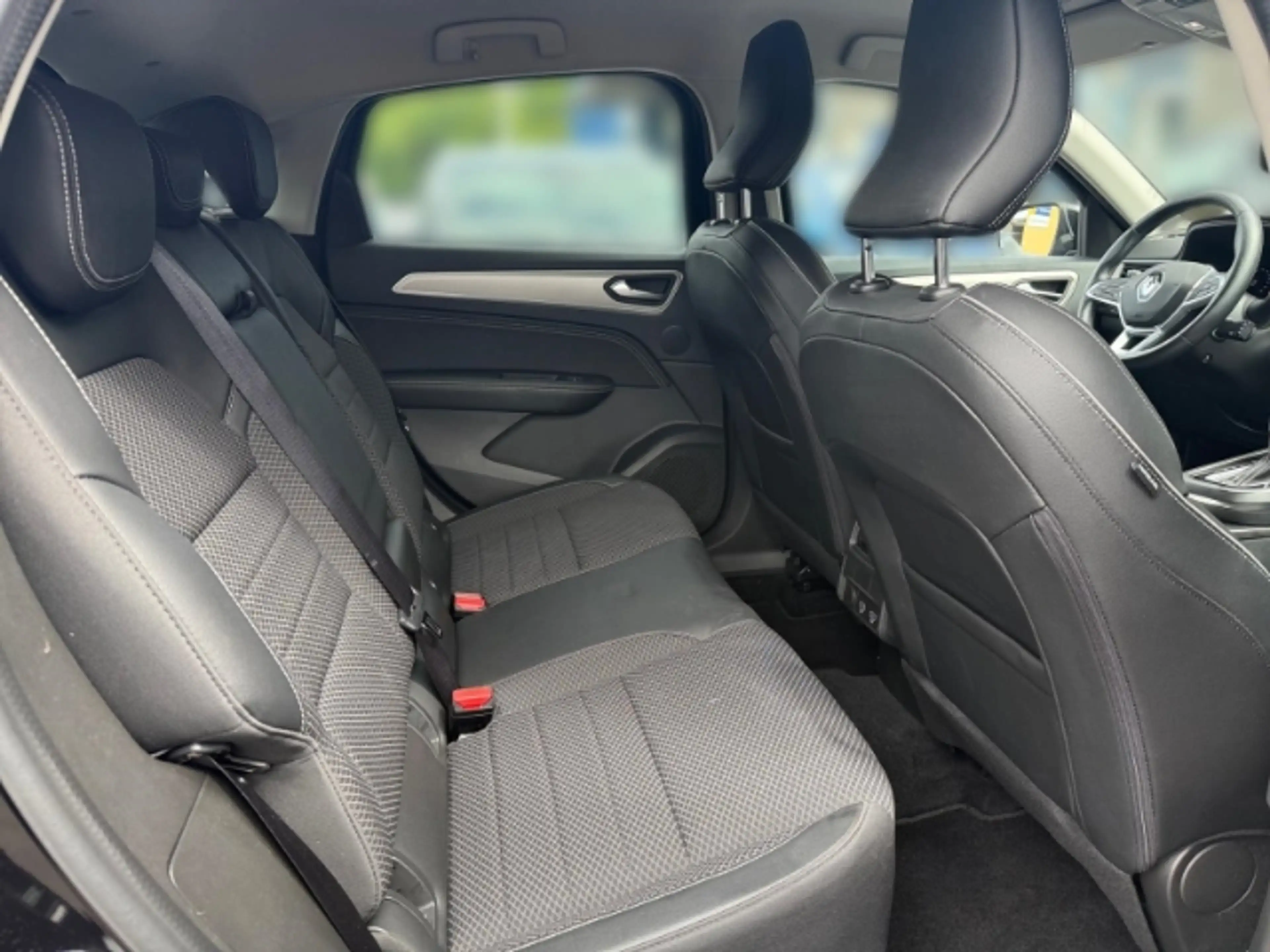 Renault Arkana 1.3 TCe Techno + Winterpaket + Kamera + Fahrerassi — photo 13