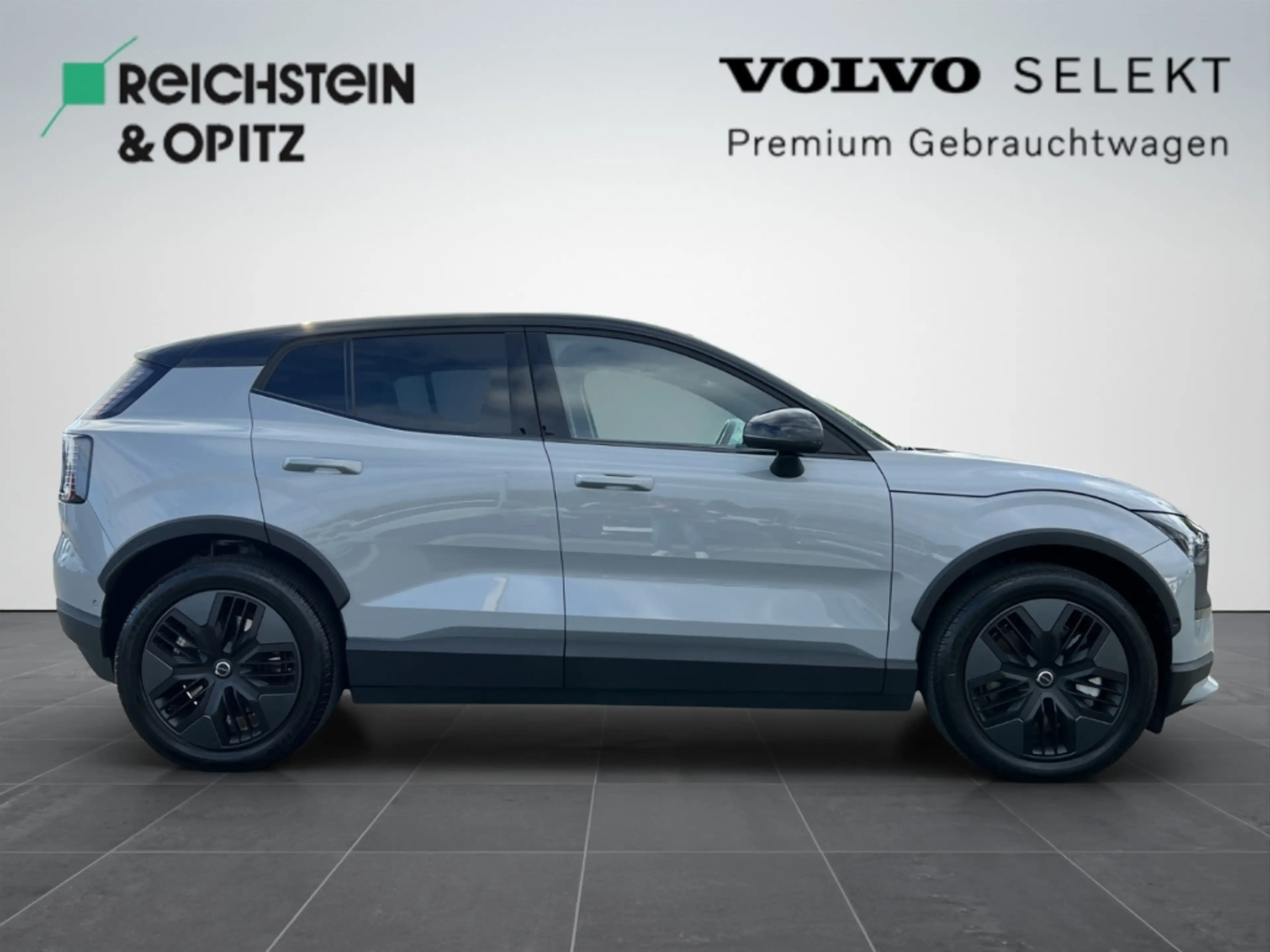 Volvo EX30 Cross Country Performance Pure Electric AWD — photo 4