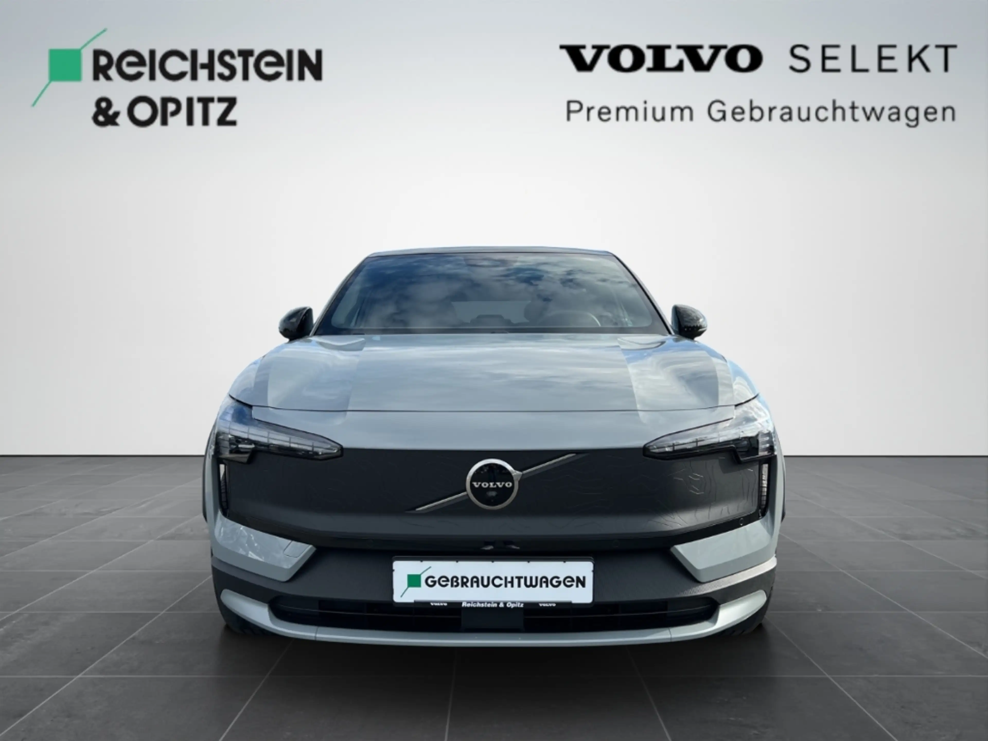Volvo EX30 Cross Country Performance Pure Electric AWD — photo 2
