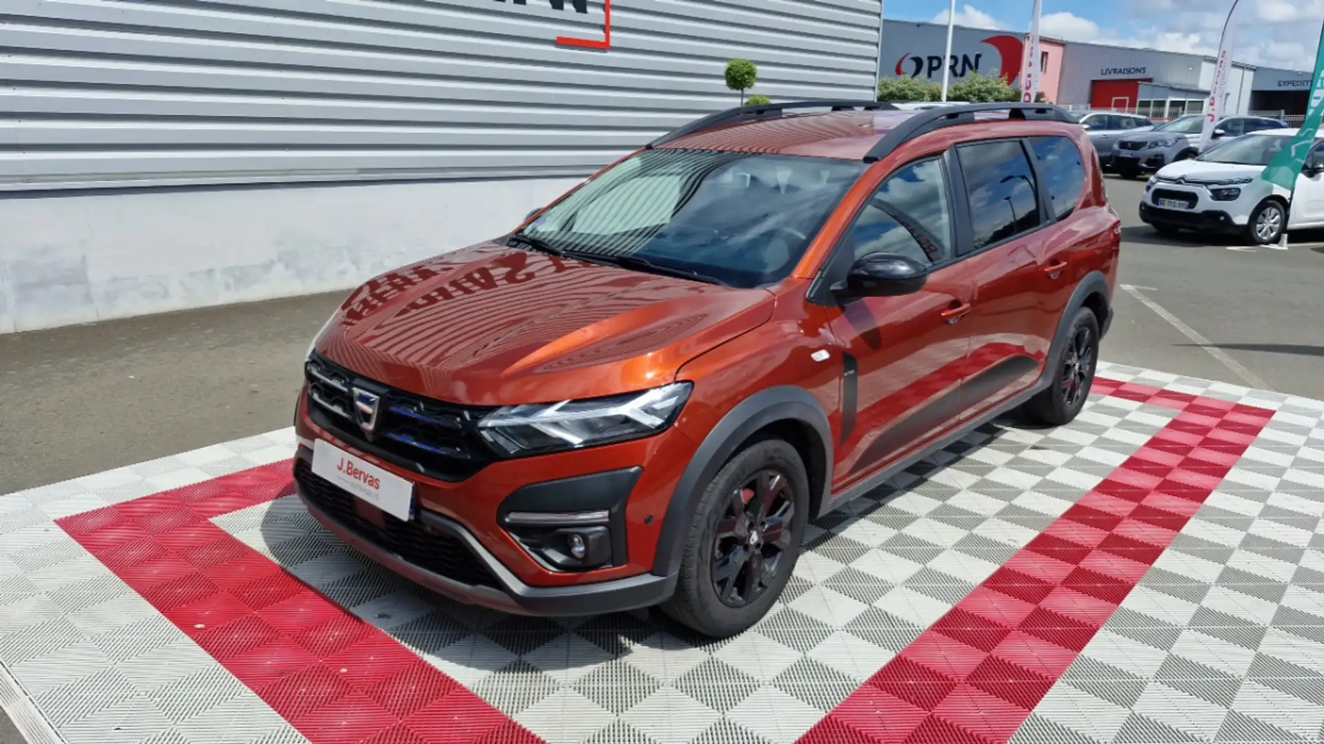 Dacia Jogger ECO-G 100 7 PLACES SL EXTREME + Oranžová - 2