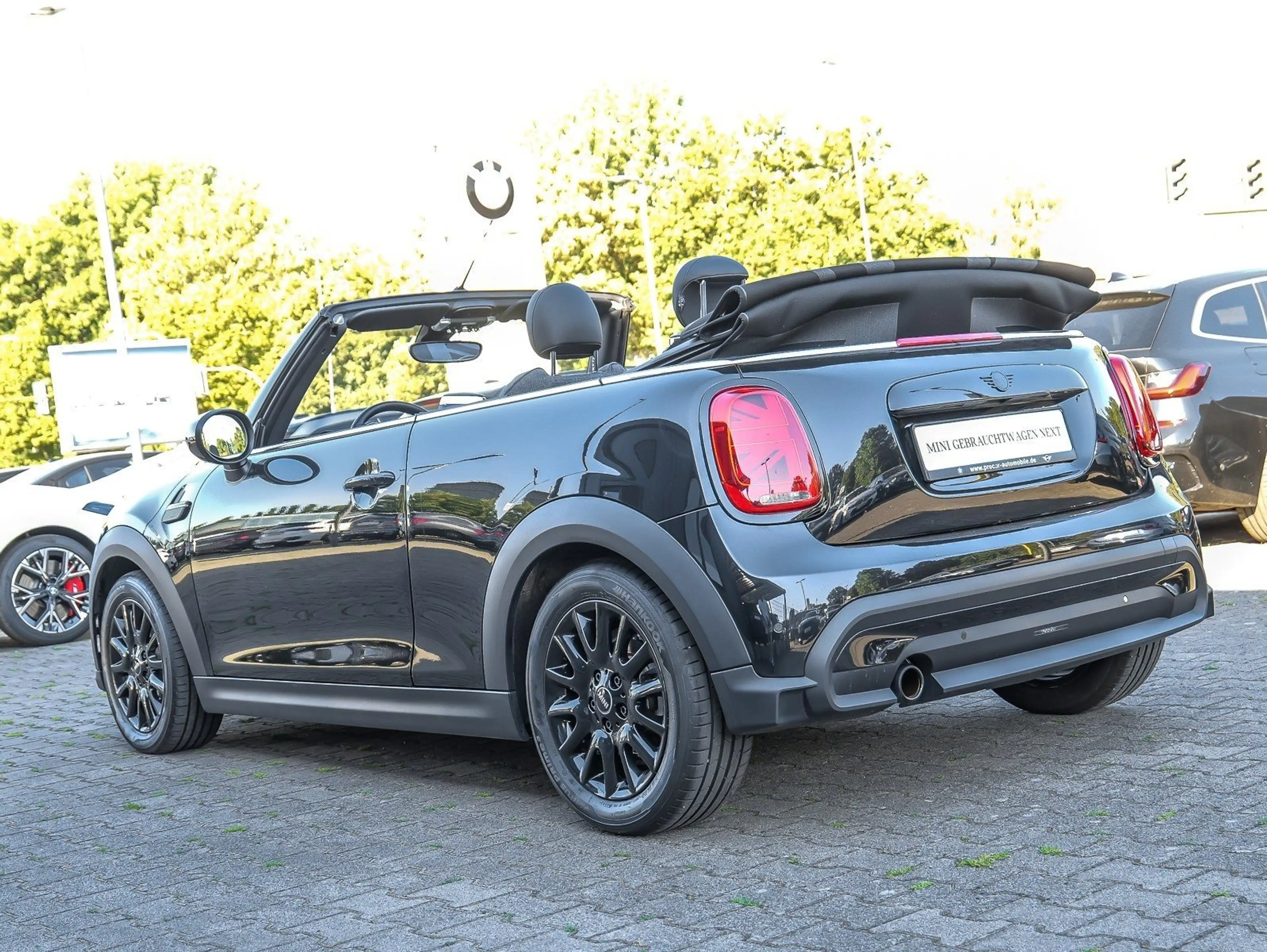 MINI Cooper Cabrio Cooper Cabrio Classic Trim Navi LED PDC DAB Shz — photo 6