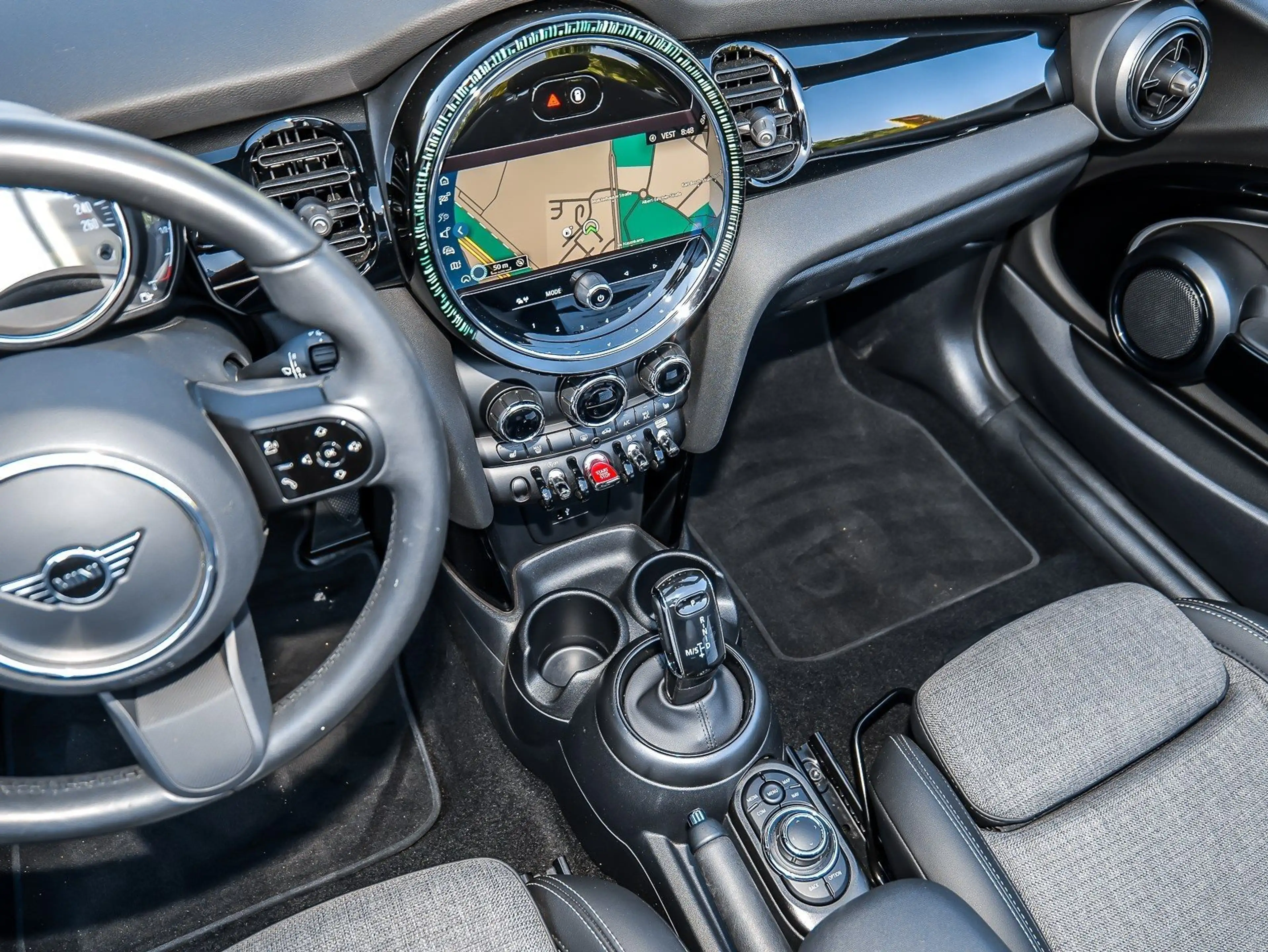 MINI Cooper Cabrio Cooper Cabrio Classic Trim Navi LED PDC DAB Shz — photo 15