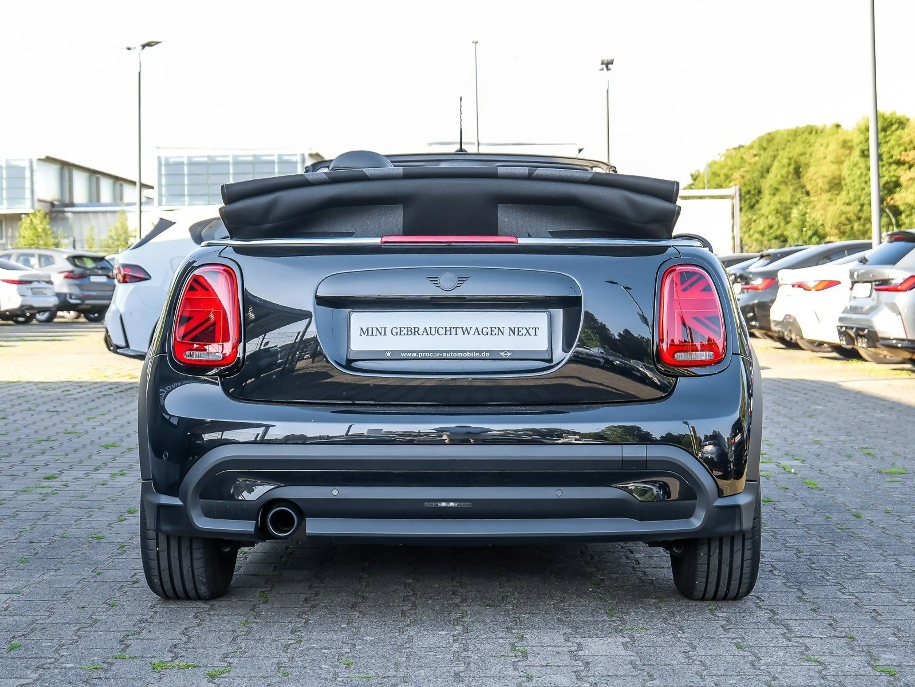 MINI Cooper Cabrio Cooper Cabrio Classic Trim Navi LED PDC DAB Shz — photo 10
