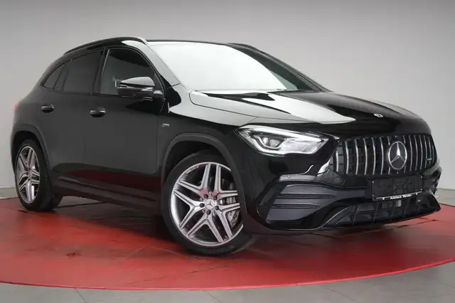 Mercedes-Benz GLA 35 AMG