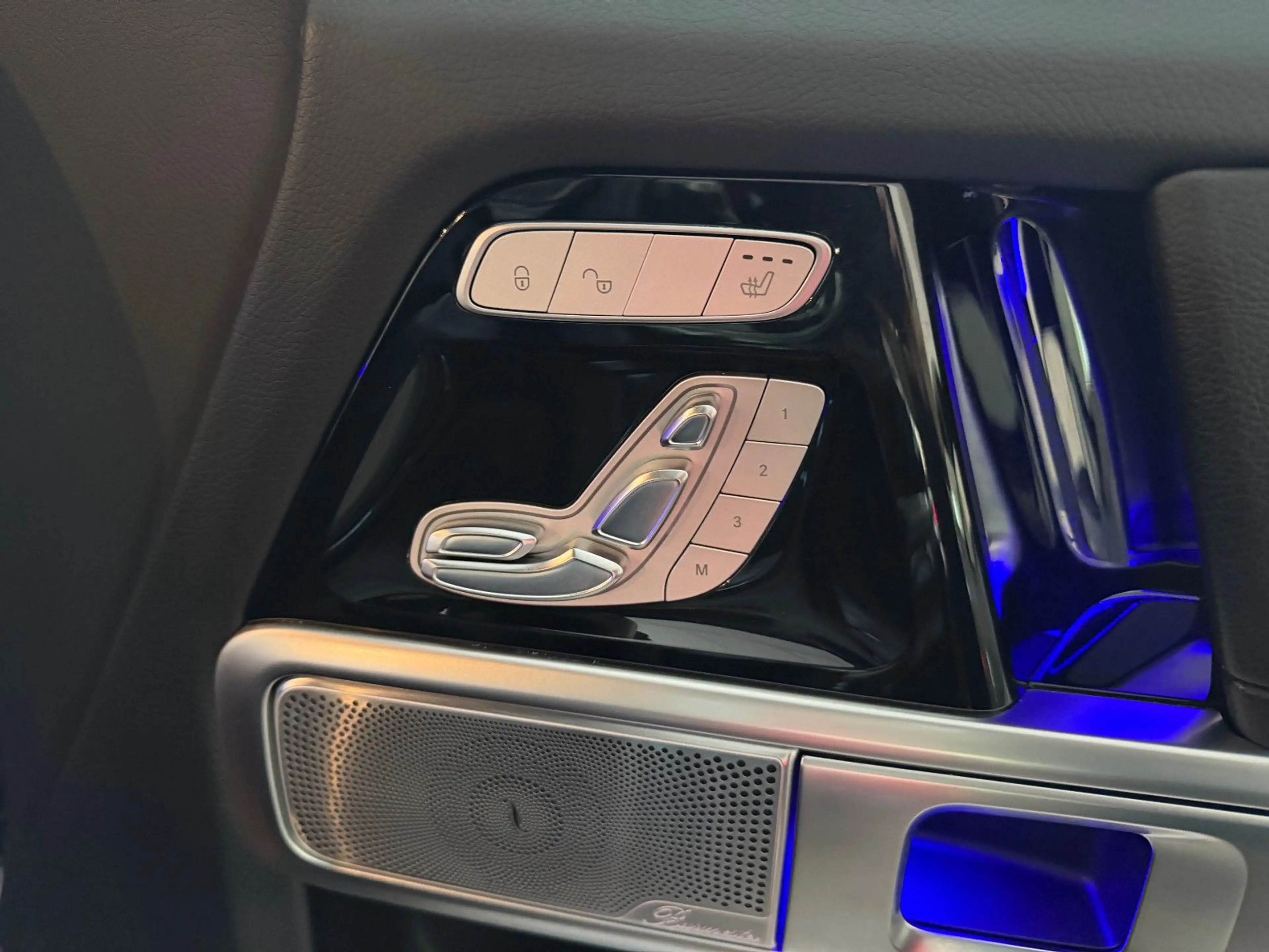 Mercedes-Benz G 500 G Station G 500 — photo 14