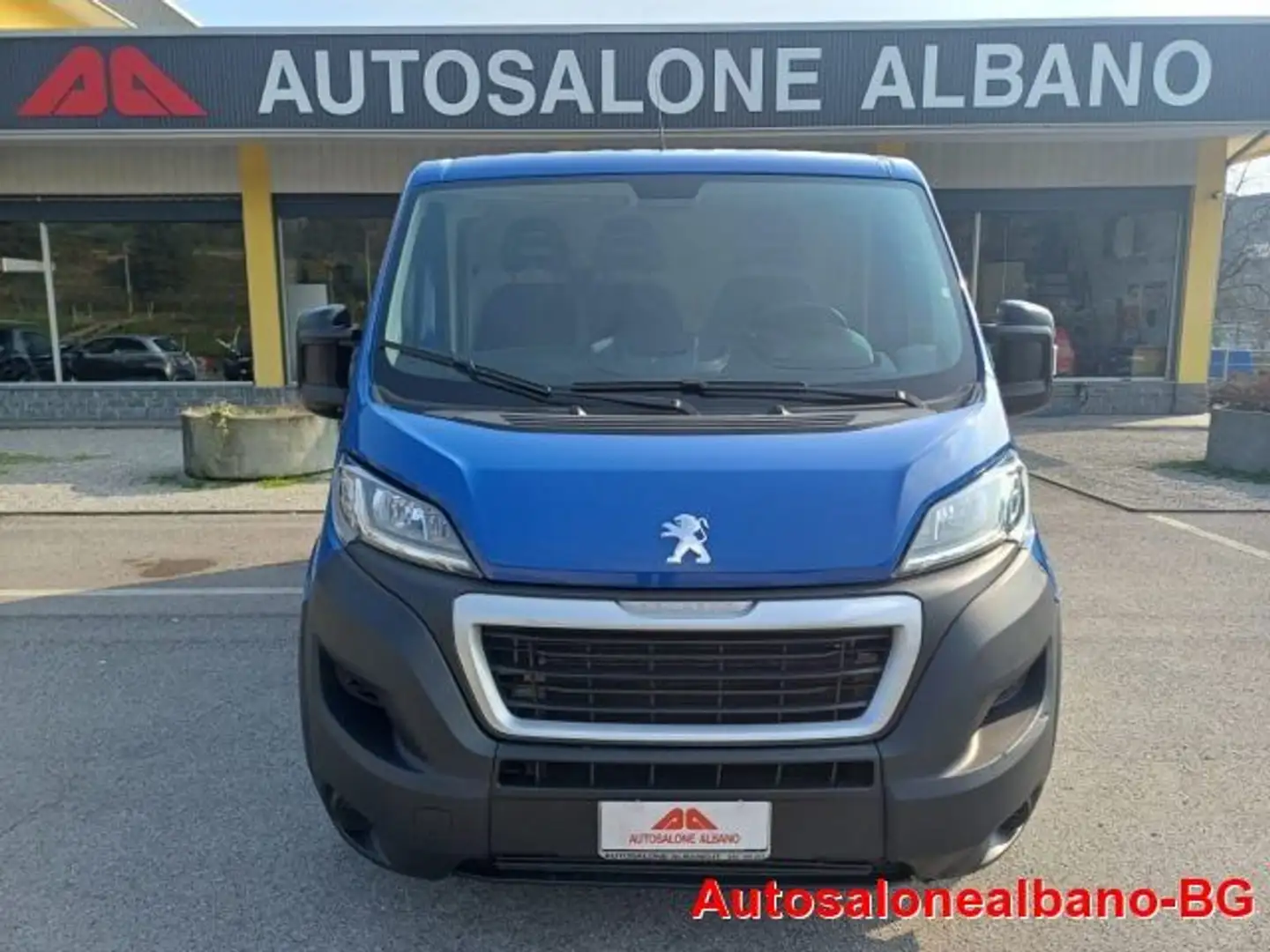 Peugeot Boxer 333 2.2 BlueHDi 140 S&S PC-TN Furgone Azul - 2
