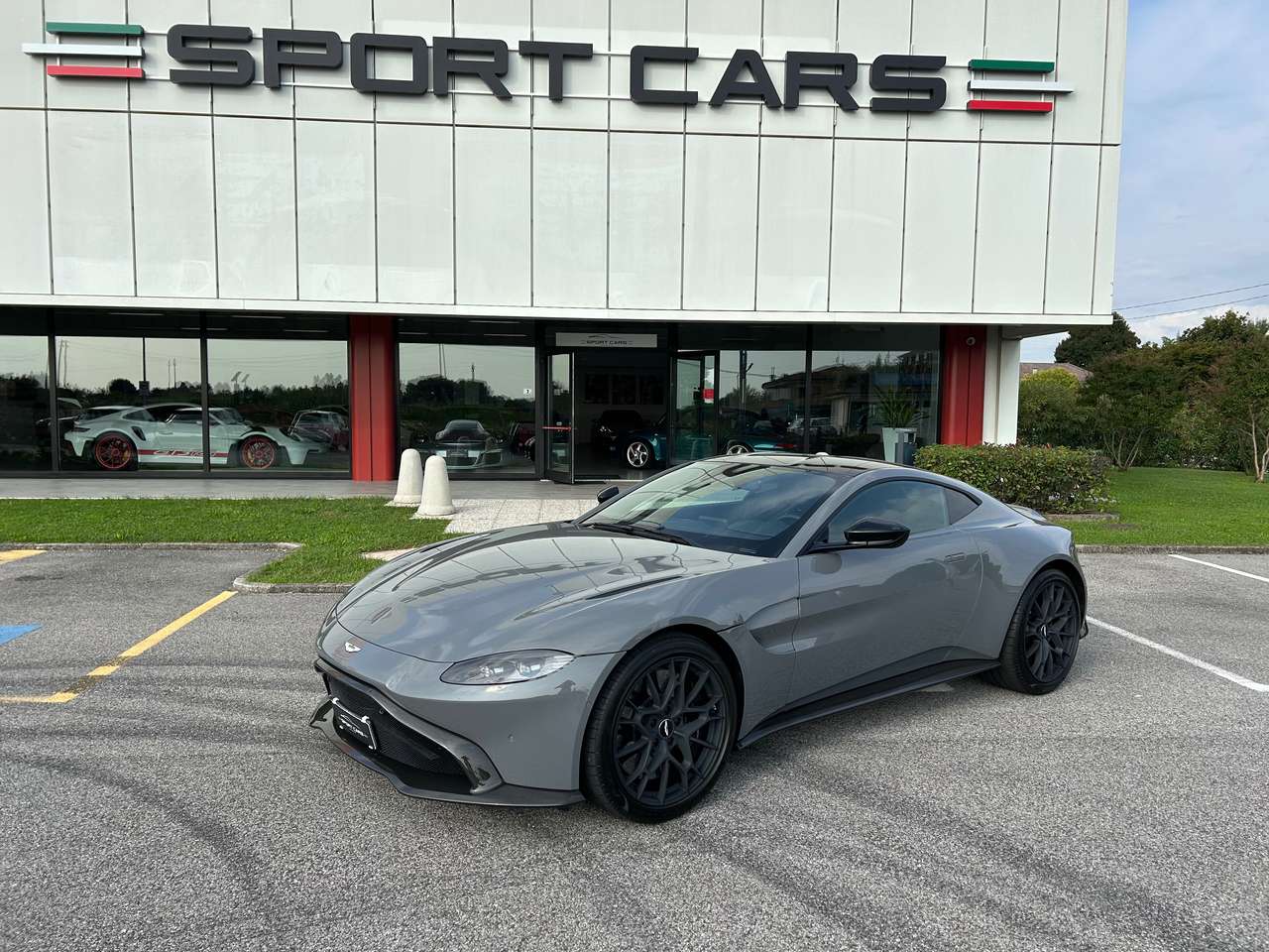 Aston Martin Vantage Vantage Coupe 4.0 V8 AMR - IVA ESPOSTA