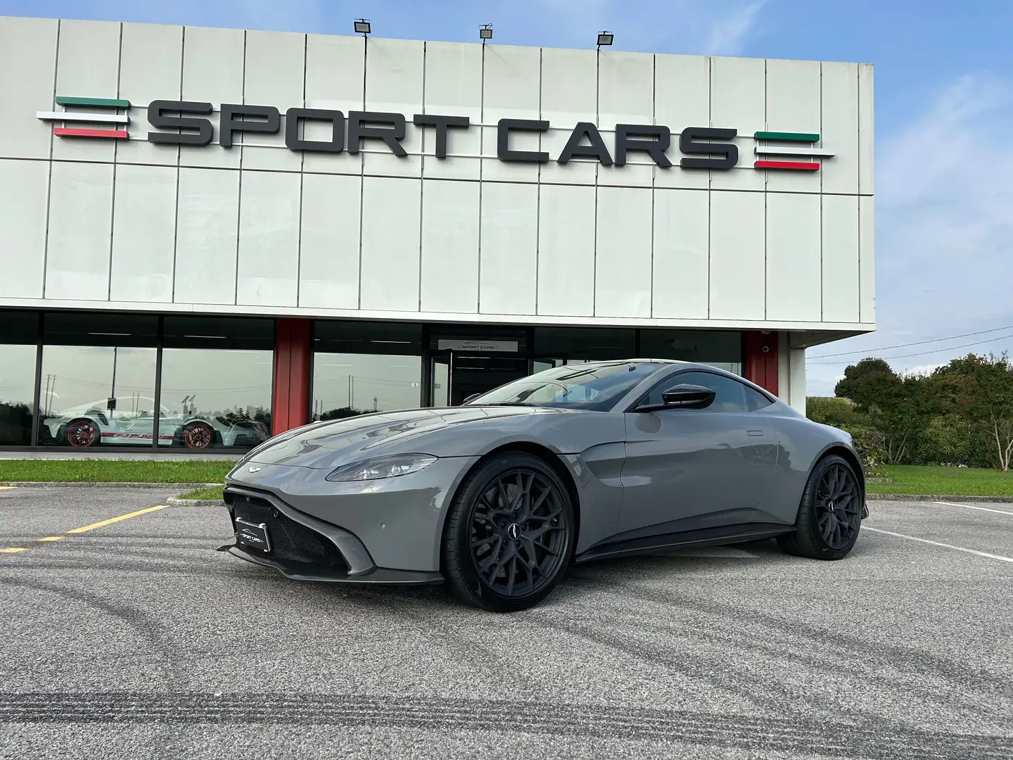 Aston Martin Vantage Vantage Coupe 4.0 V8 AMR - IVA ESPOSTA Grigio - 2