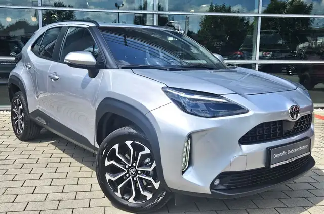 Toyota Yaris Cross Hybrid 130 1.5 VVT-i Team Deutschland