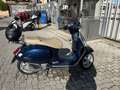 Vespa GTS 300 - thumbnail 2