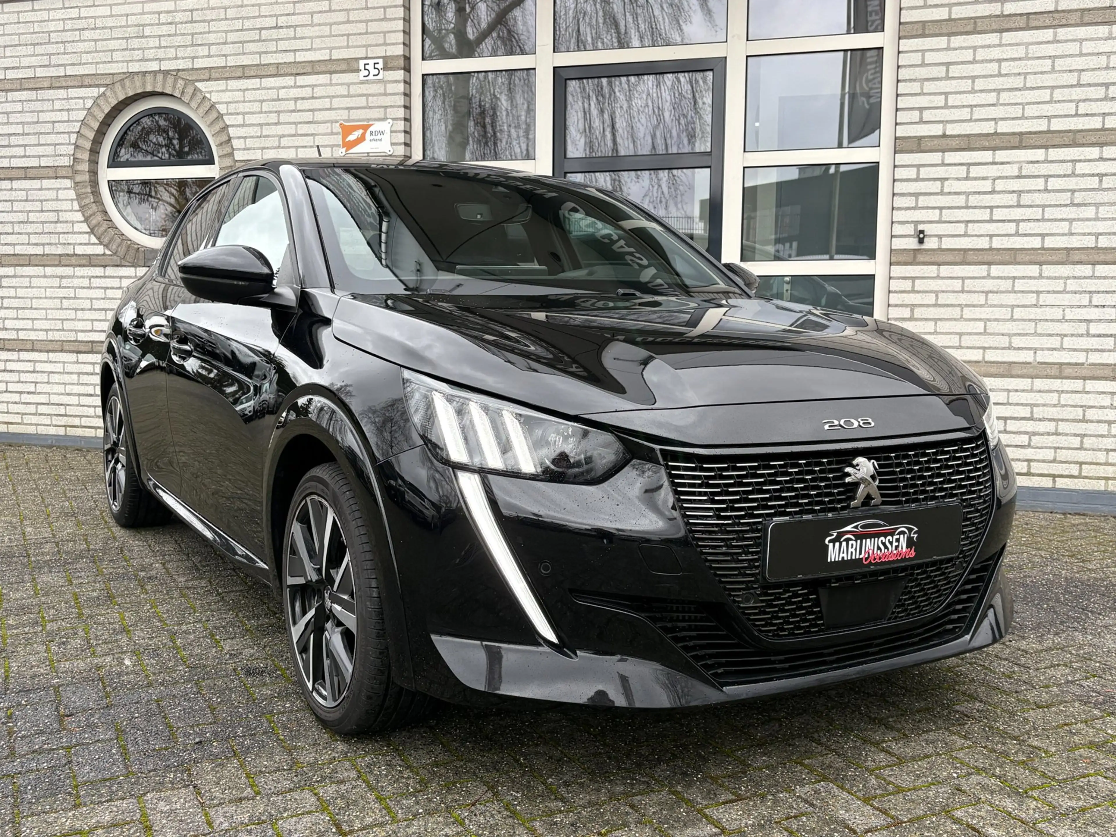 Peugeot 208 1.2 PureTech GT-Line |DigitalDash,Cam,Keyless| — photo 3