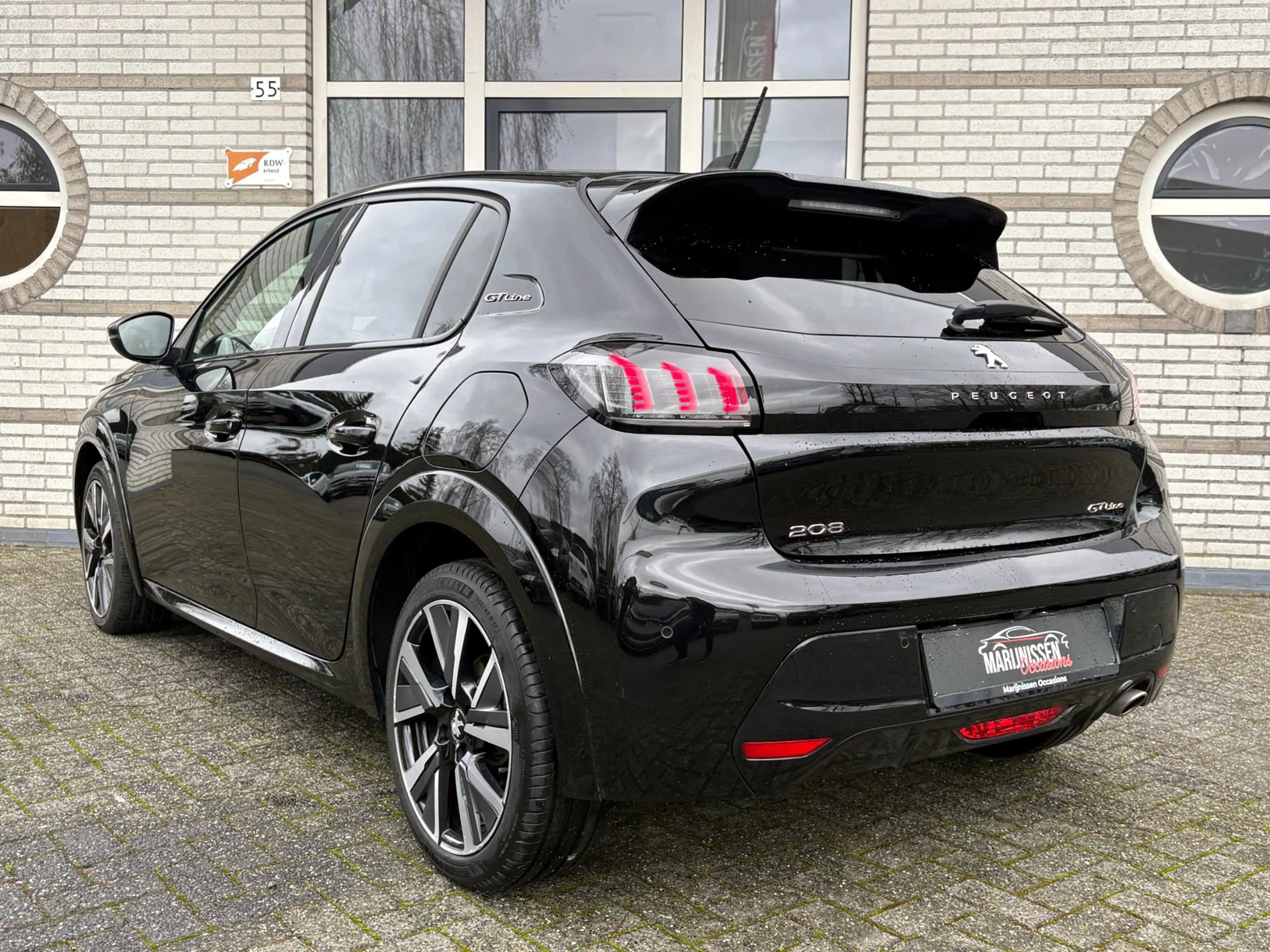 Peugeot 208 1.2 PureTech GT-Line |DigitalDash,Cam,Keyless| — photo 4