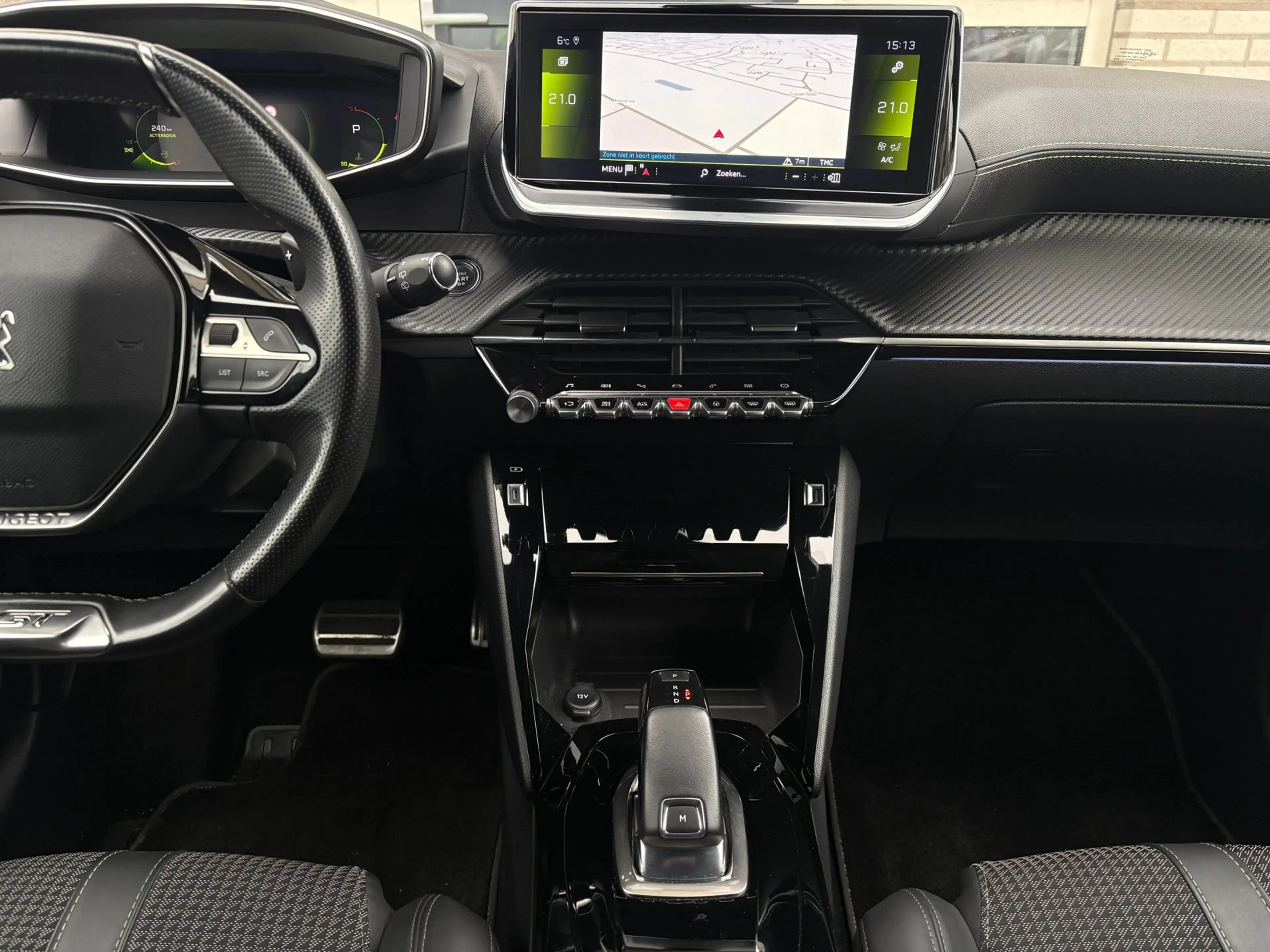 Peugeot 208 1.2 PureTech GT-Line |DigitalDash,Cam,Keyless| — photo 6