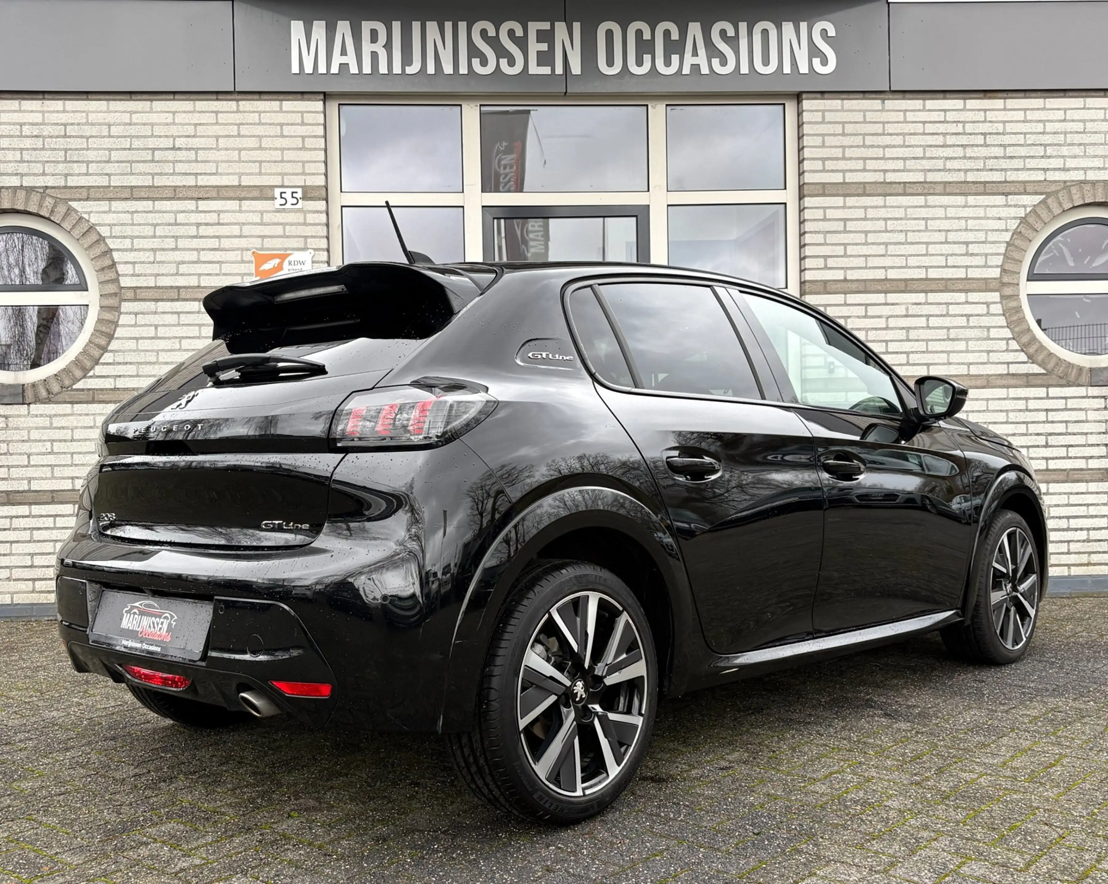 Peugeot 208 1.2 PureTech GT-Line |DigitalDash,Cam,Keyless| — photo 2
