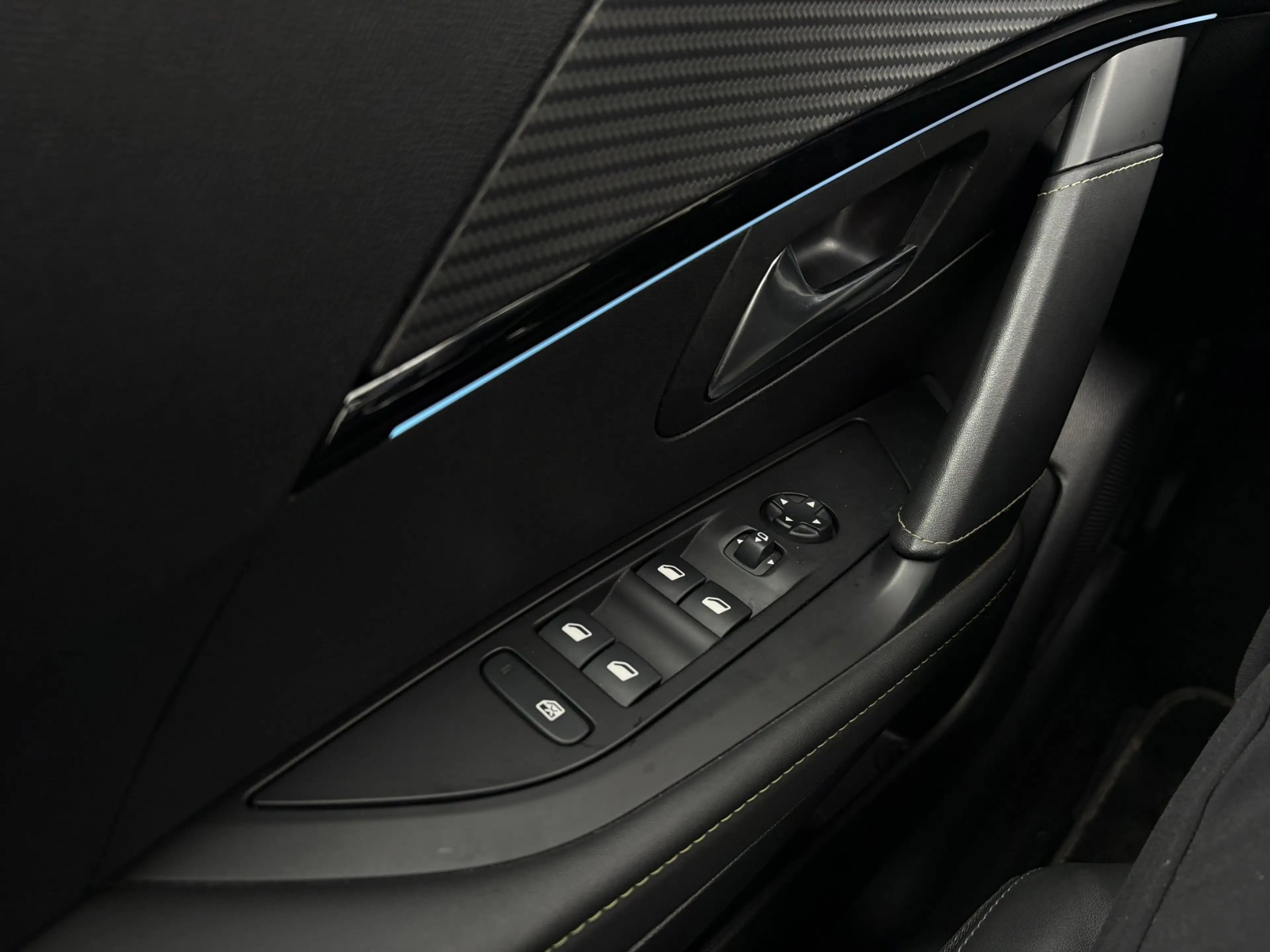 Peugeot 208 1.2 PureTech GT-Line |DigitalDash,Cam,Keyless| — photo 14