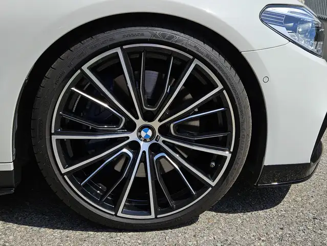 BMW 550 d xDrive*PANO*B&W*Massage*TV*NP: 138.000** Ansicht 8