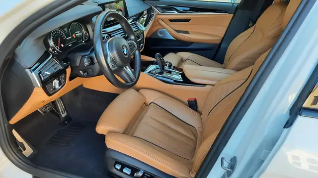 BMW 550 d xDrive*PANO*B&W*Massage*TV*NP: 138.000** Ansicht 16