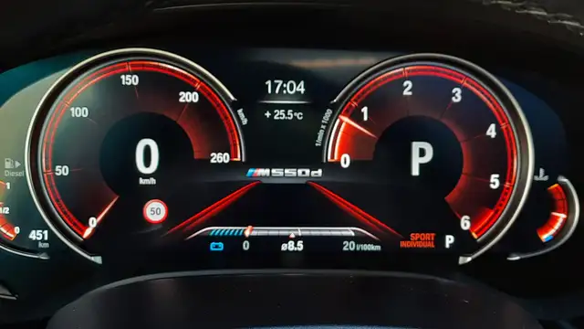 BMW 550 d xDrive*PANO*B&W*Massage*TV*NP: 138.000** Ansicht 37