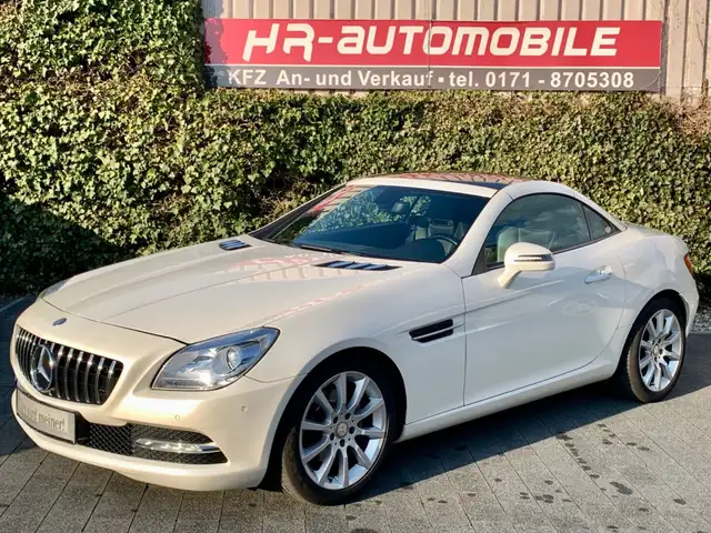 Mercedes-Benz SLK 200 Roadster Navi Leder PDC Airscarf