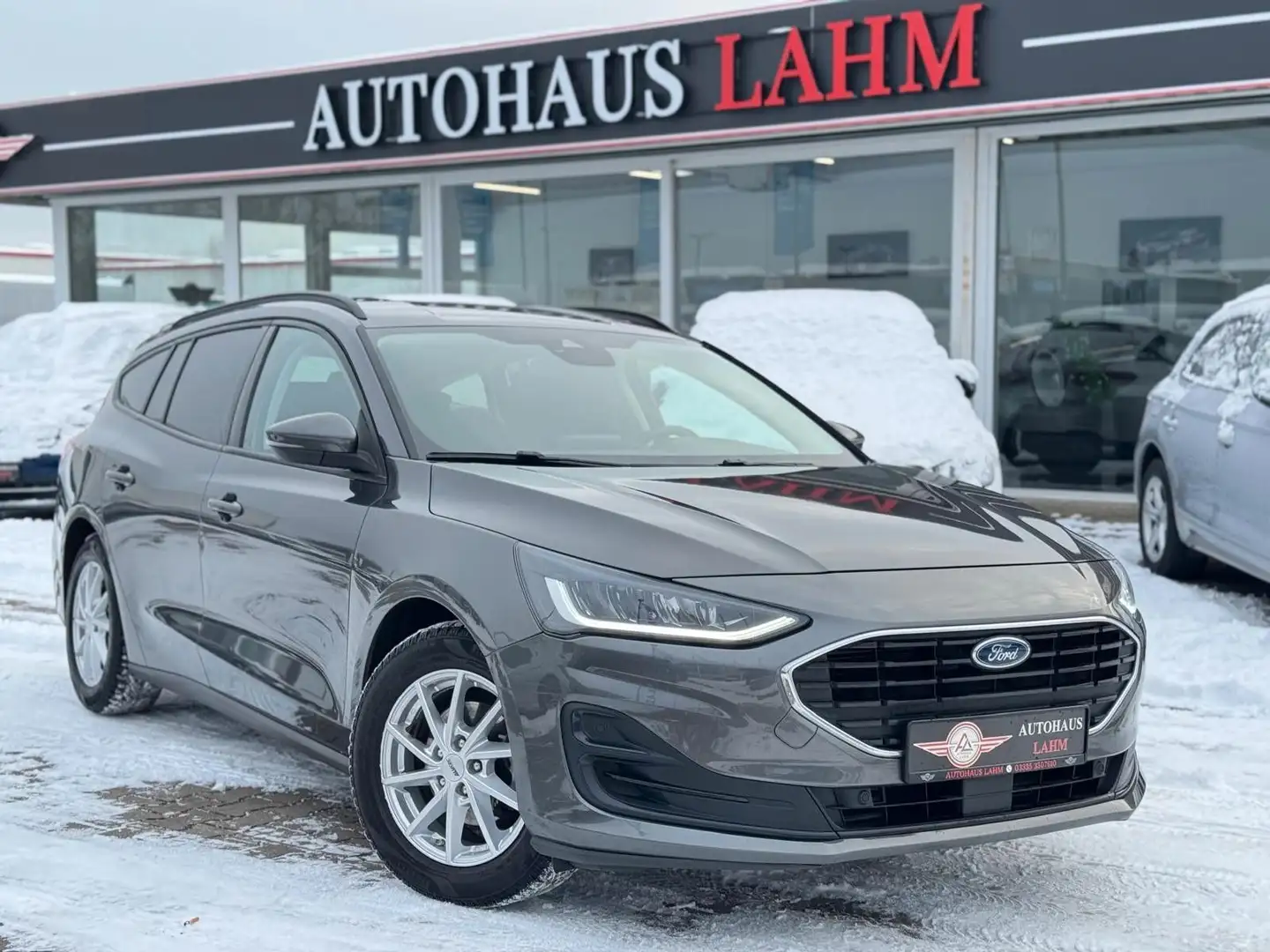 Ford Focus Turnier 1.5 d Aut. Cool & Connect"Kamera" Grau - 1