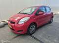 Toyota Yaris 1.3 VVTi Dynamic Automaat / Airco / NAP Rood - thumbnail 2