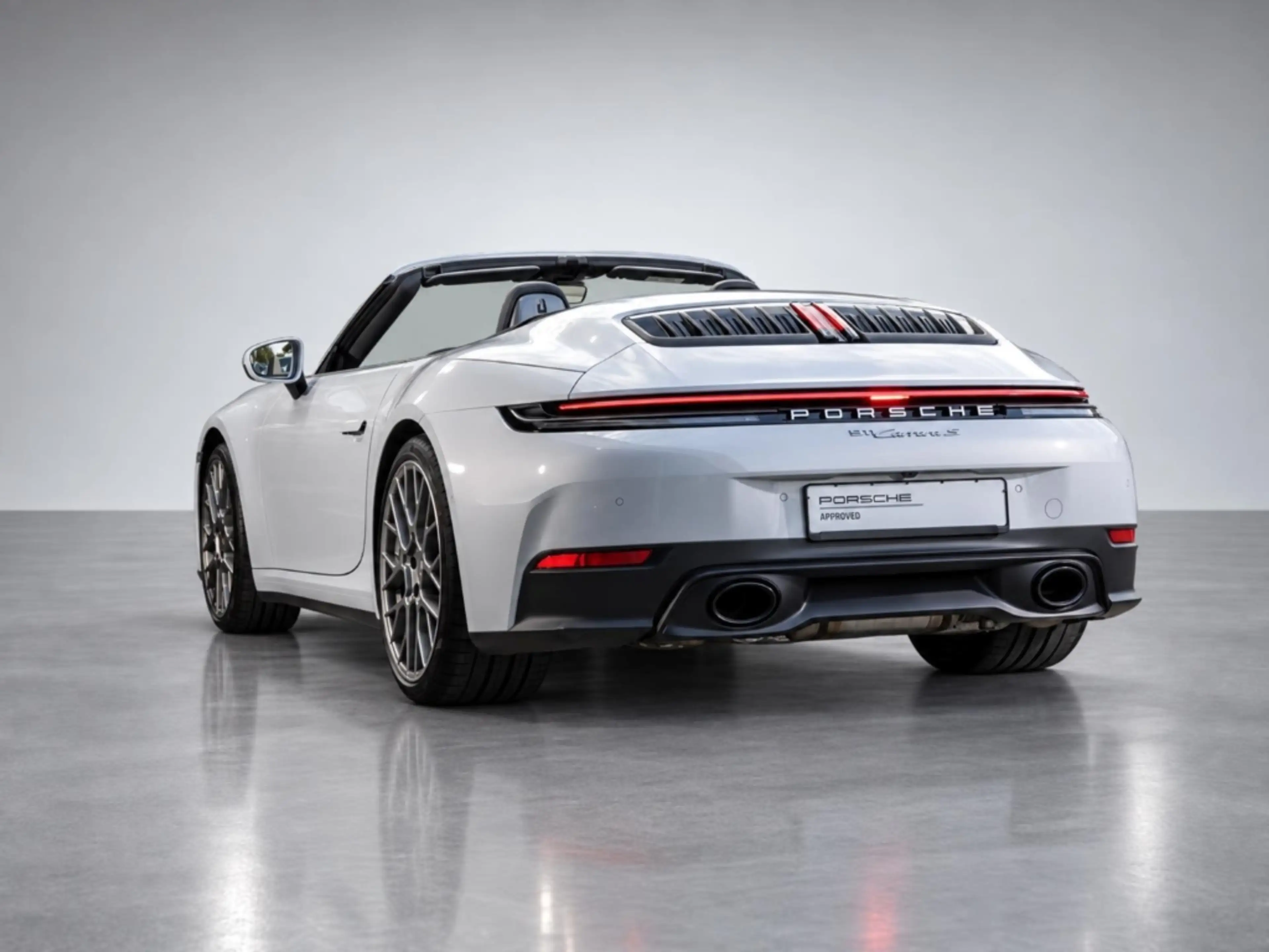 Porsche 992 911 Carrera S Cabrio Sportabgas LED-Matrix — photo 3