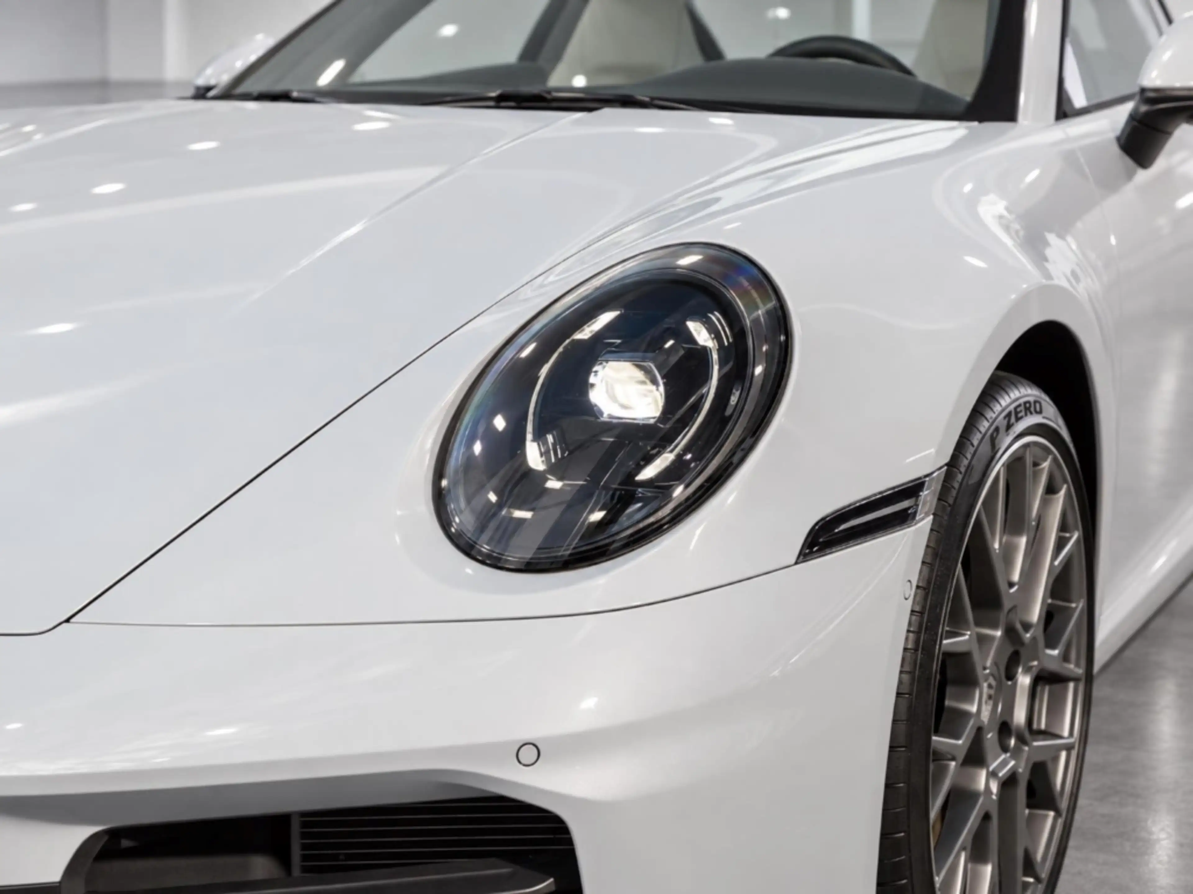 Porsche 992 911 Carrera S Cabrio Sportabgas LED-Matrix — photo 9